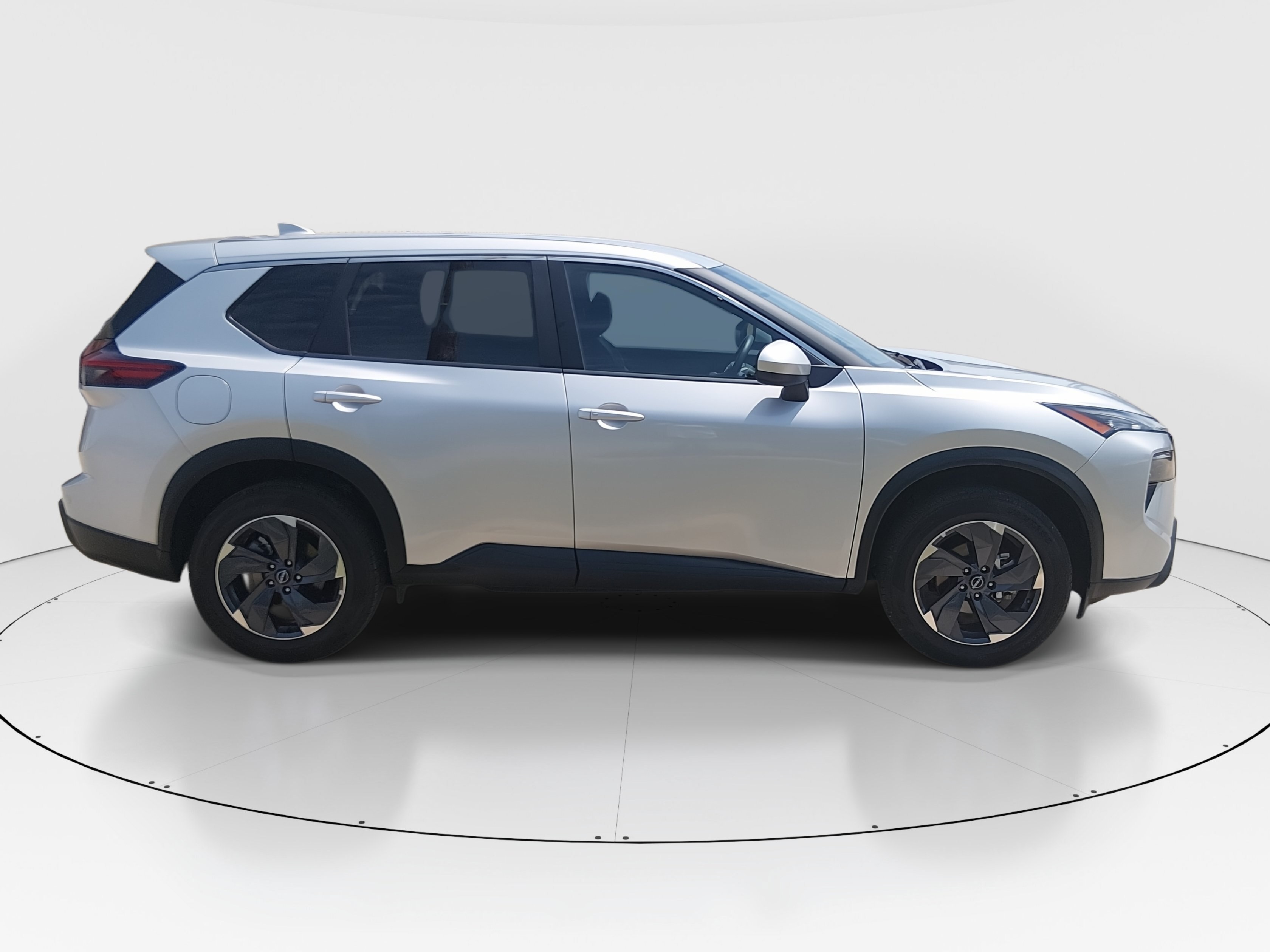 2025 Nissan Rogue SV - Photo 8