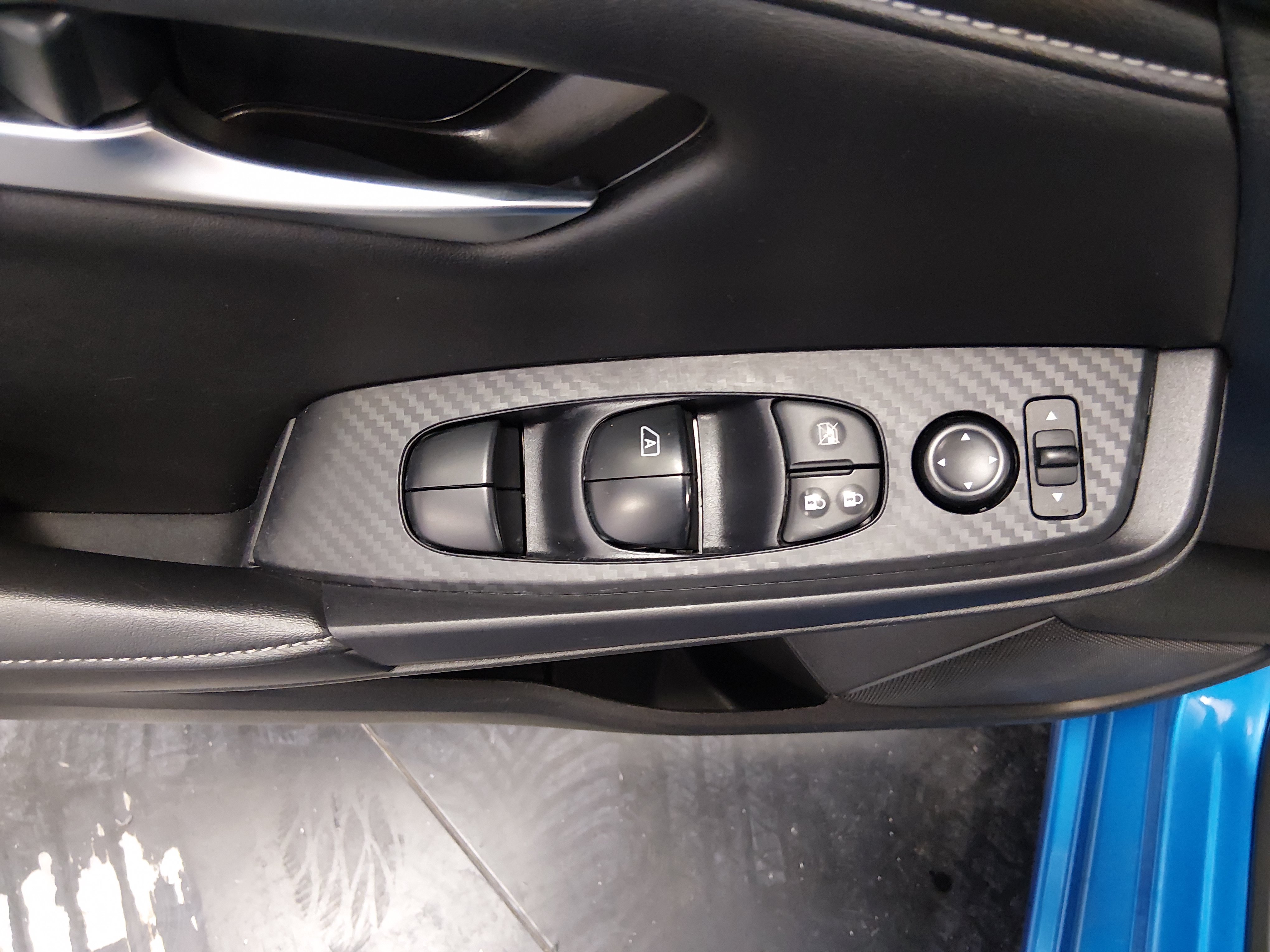 2024 Nissan Sentra SV - Photo 12