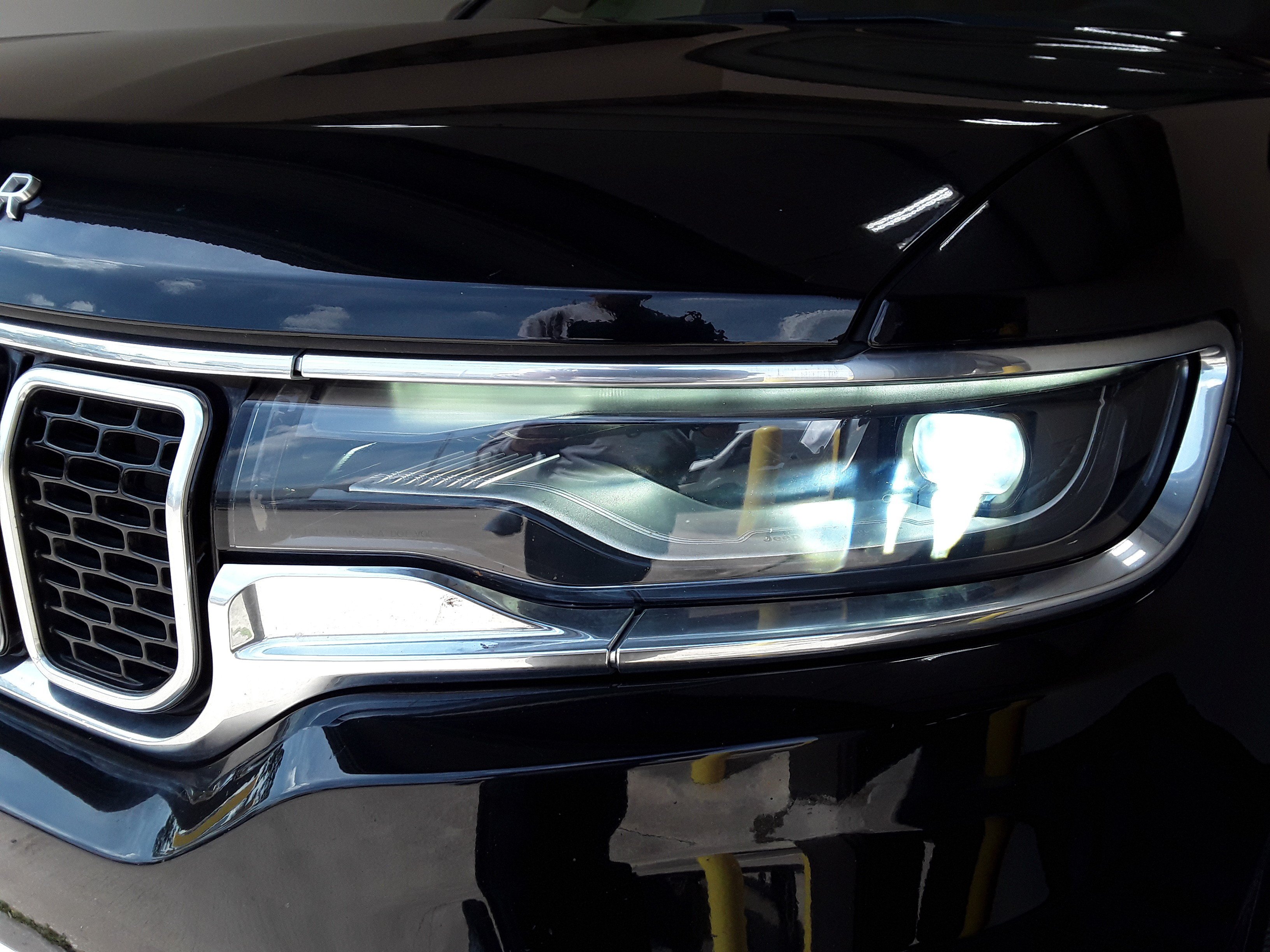 2023 Jeep Wagoneer L Series III - Photo 19