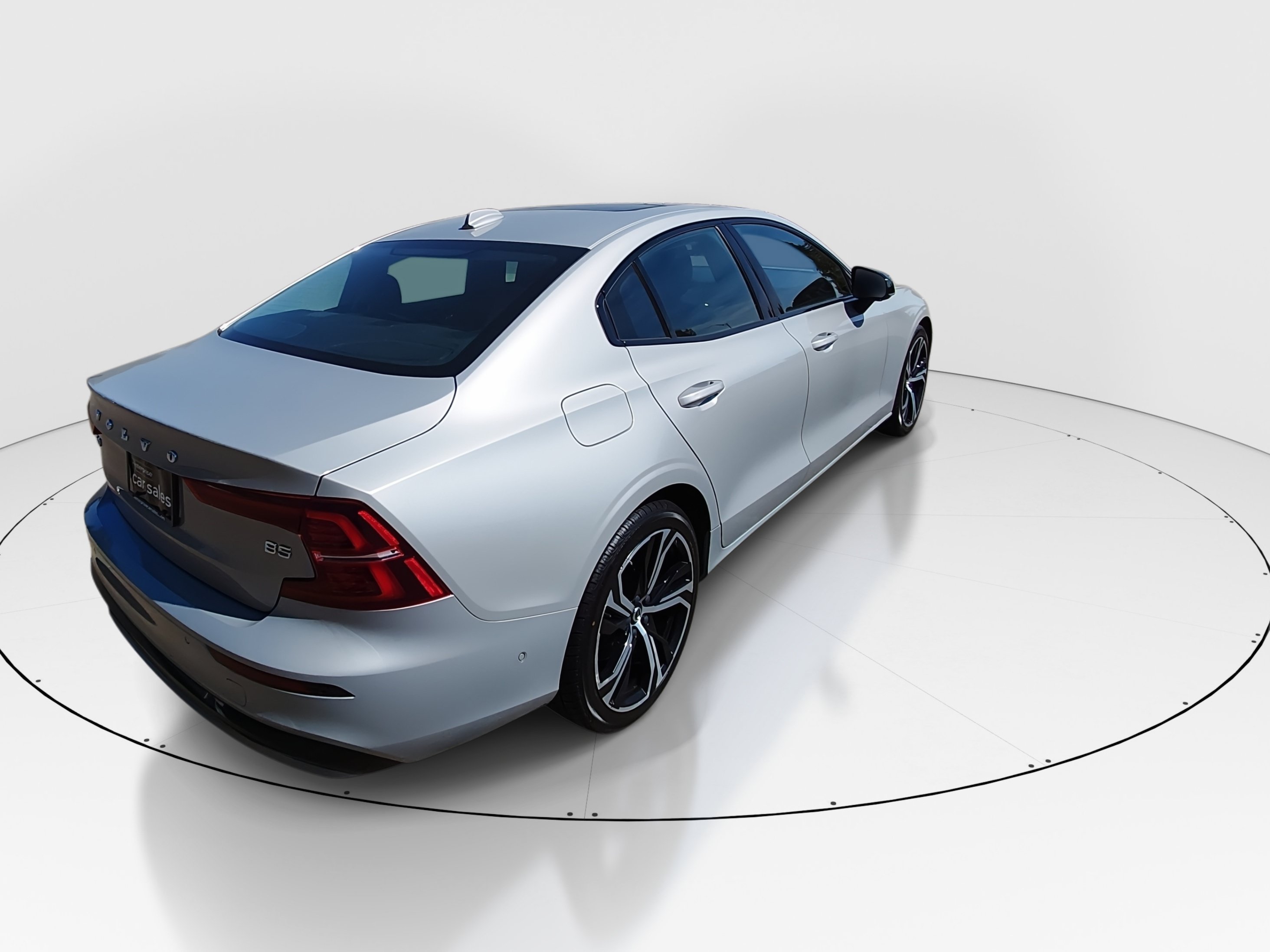 2024 Volvo S60 Plus - Photo 7