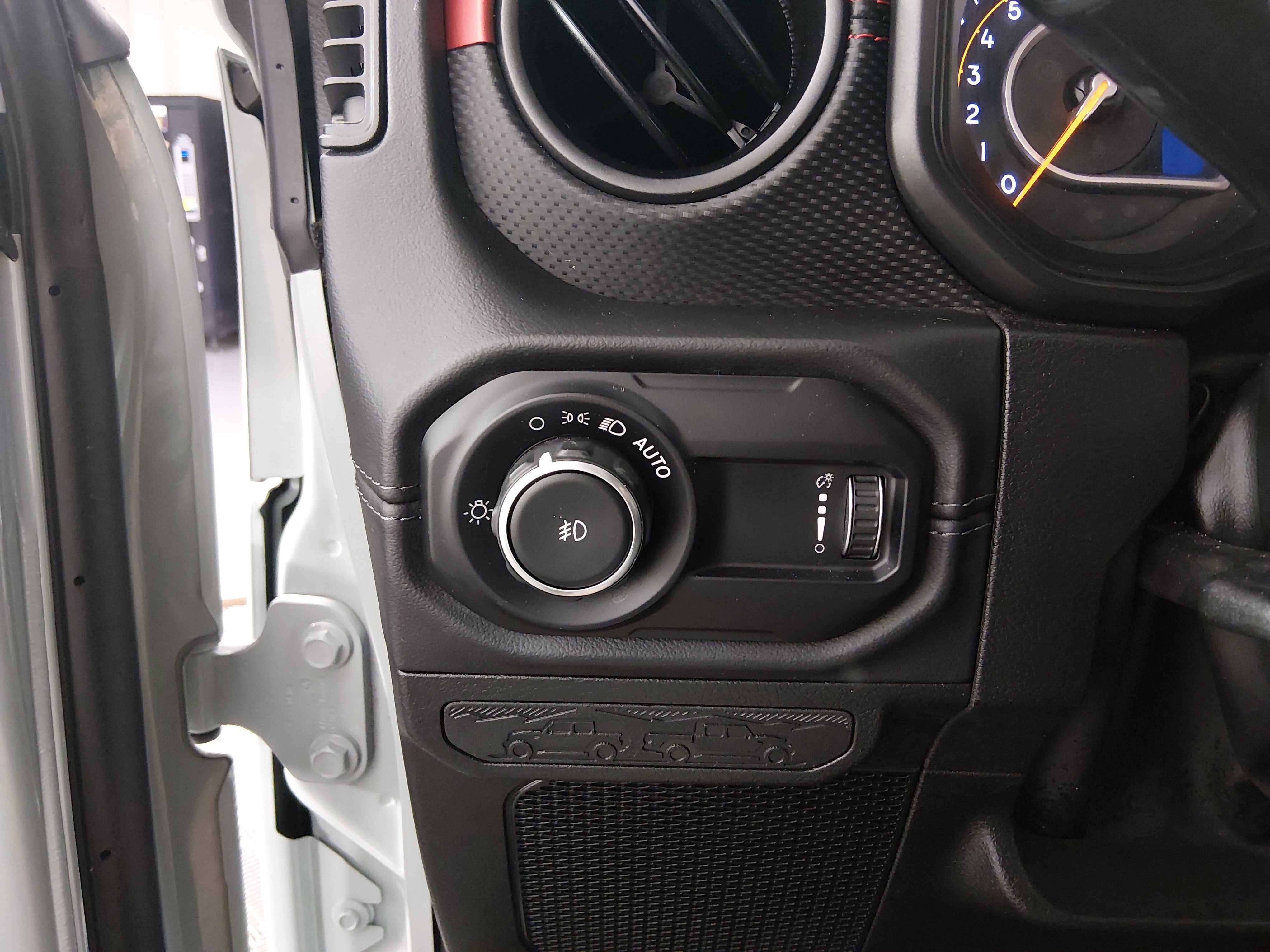 2024 Jeep Wrangler 4-Door Rubicon - Photo 13
