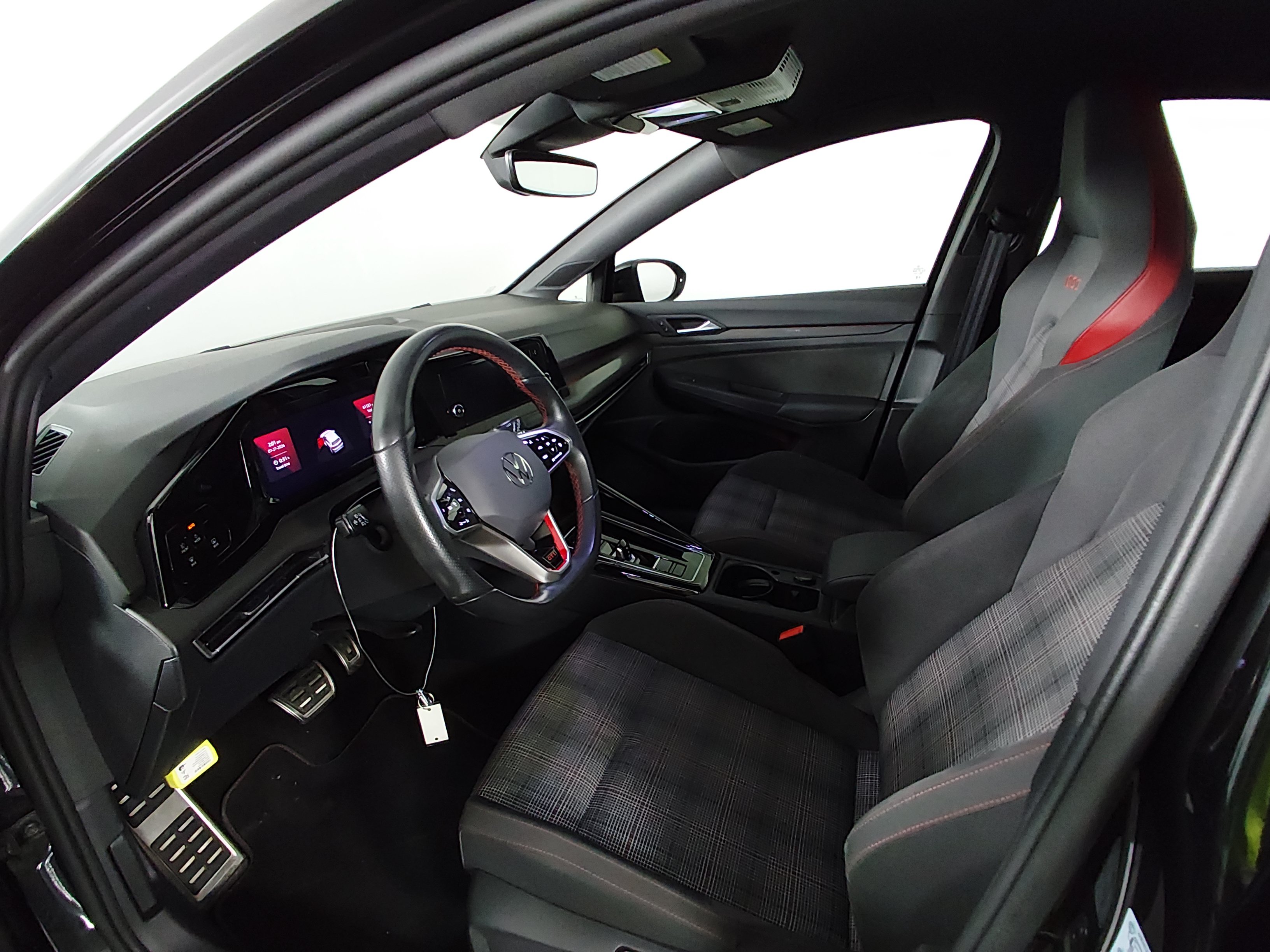 2024 Volkswagen Golf GTI S - Photo 19
