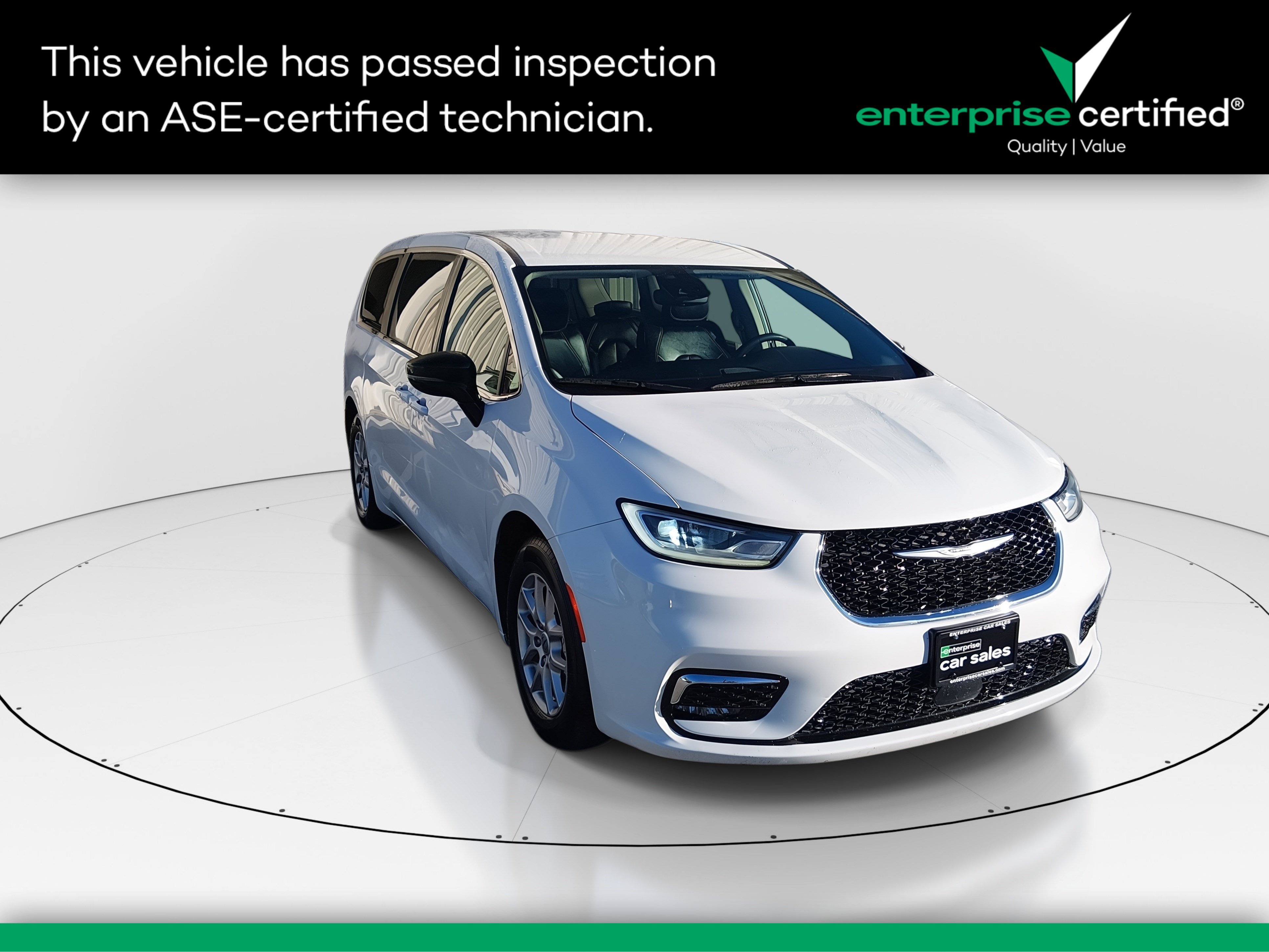 2024 Chrysler Pacifica