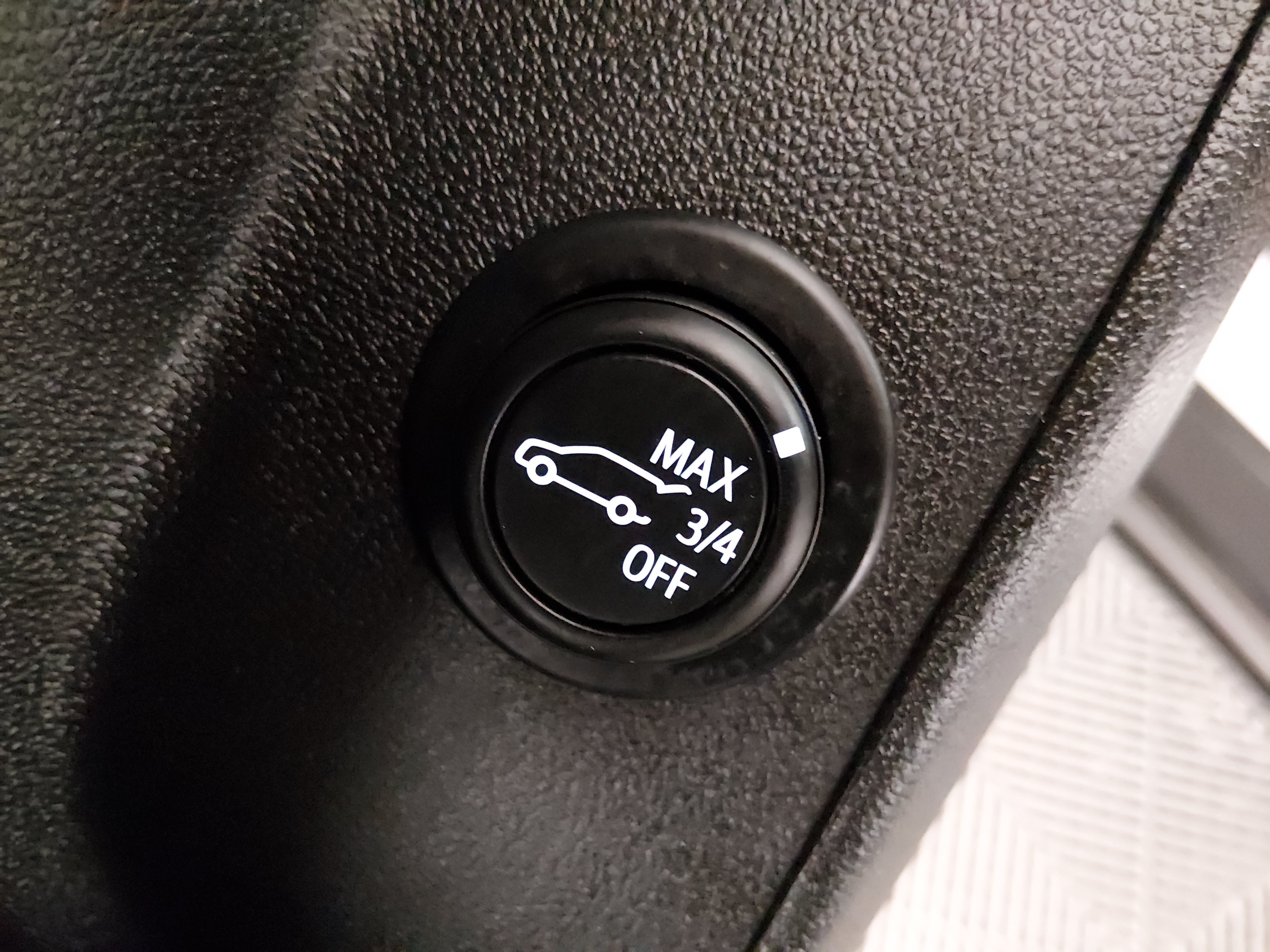 2024 Chevrolet Equinox LT - Photo 19
