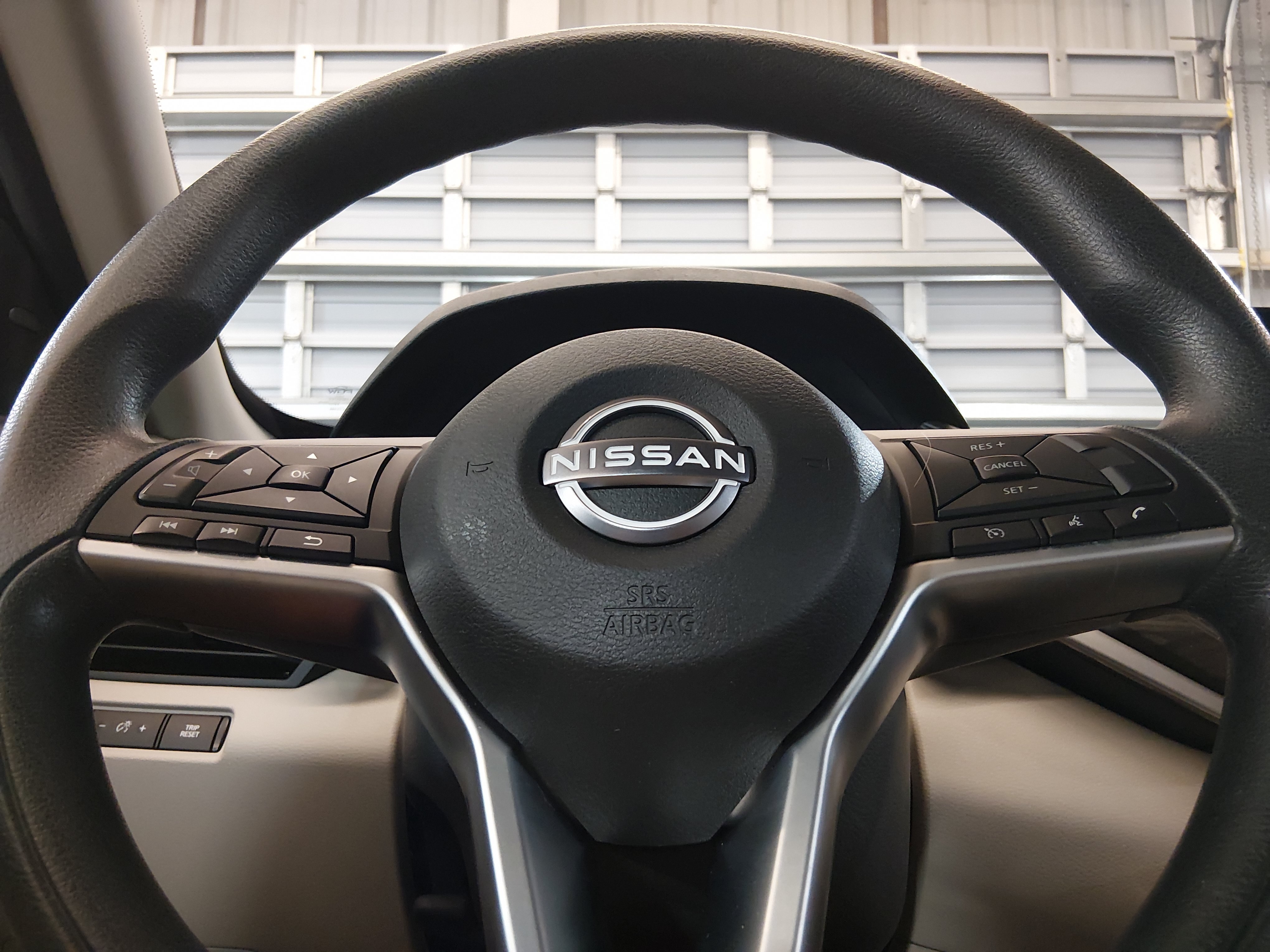 2025 Nissan Altima SV - Photo 12