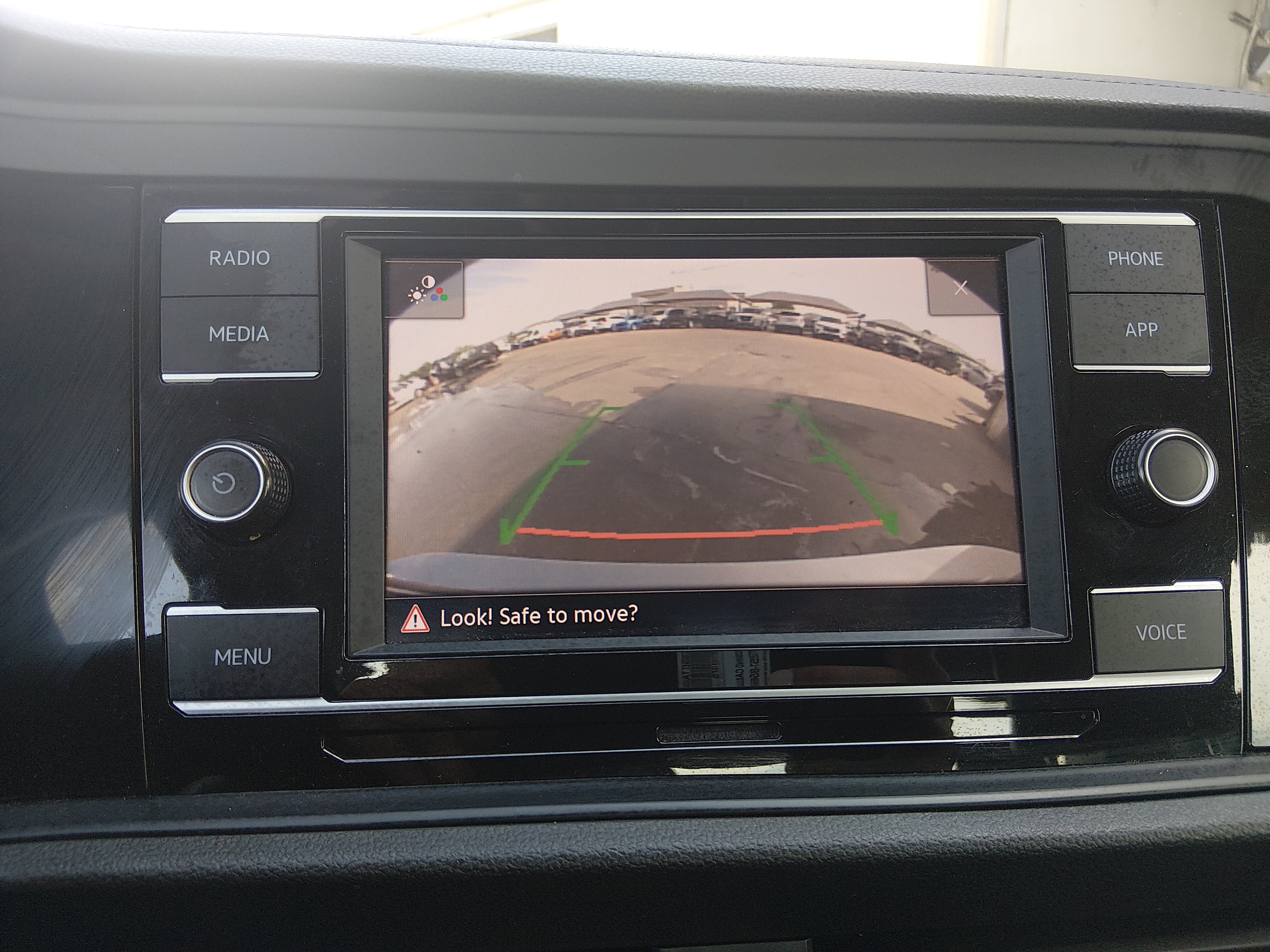 2024 Volkswagen Jetta SE - Photo 16