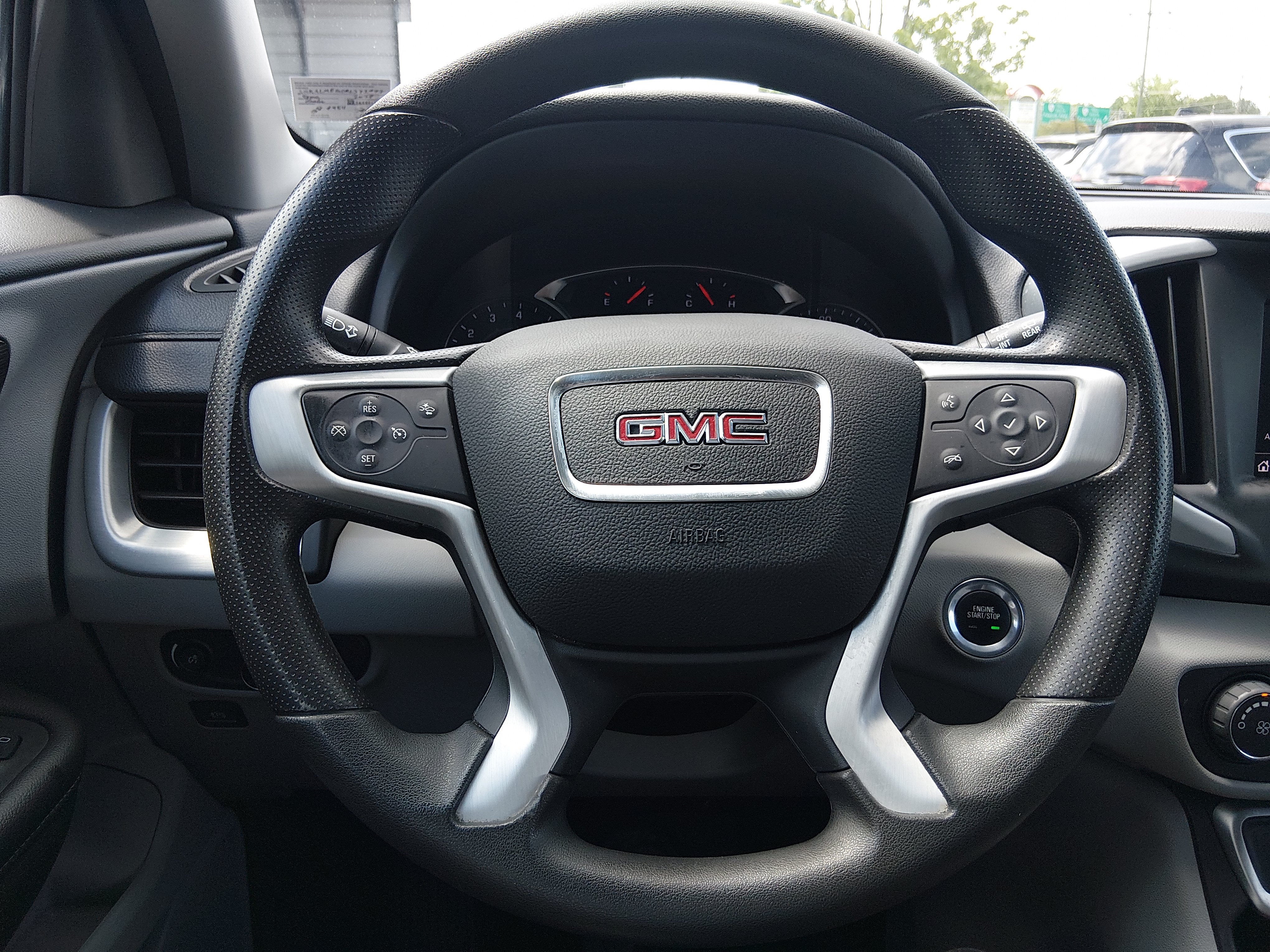 2024 GMC Terrain SLE - Photo 12
