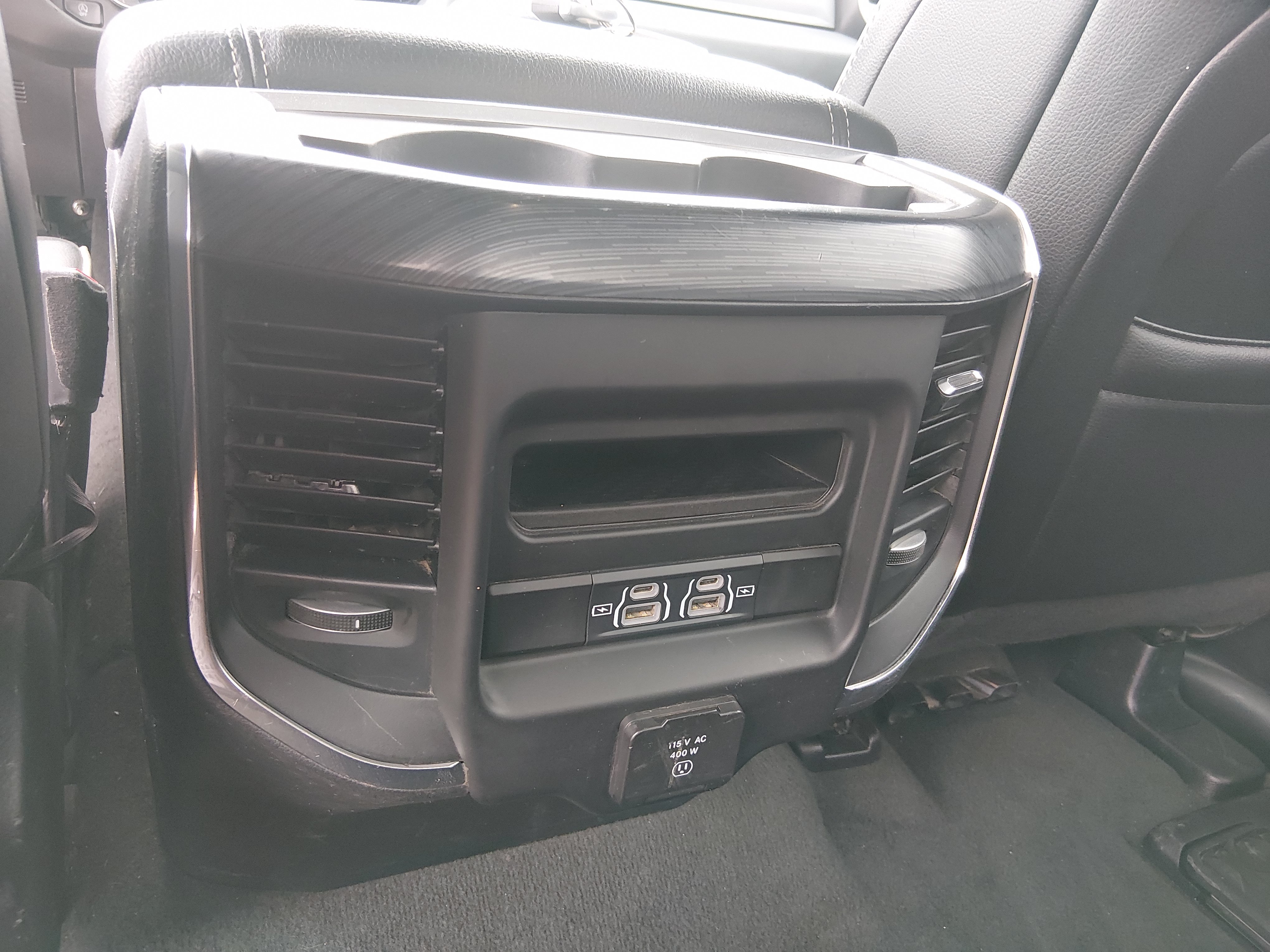 2024 RAM Ram 1500 Pickup Laramie - Photo 22