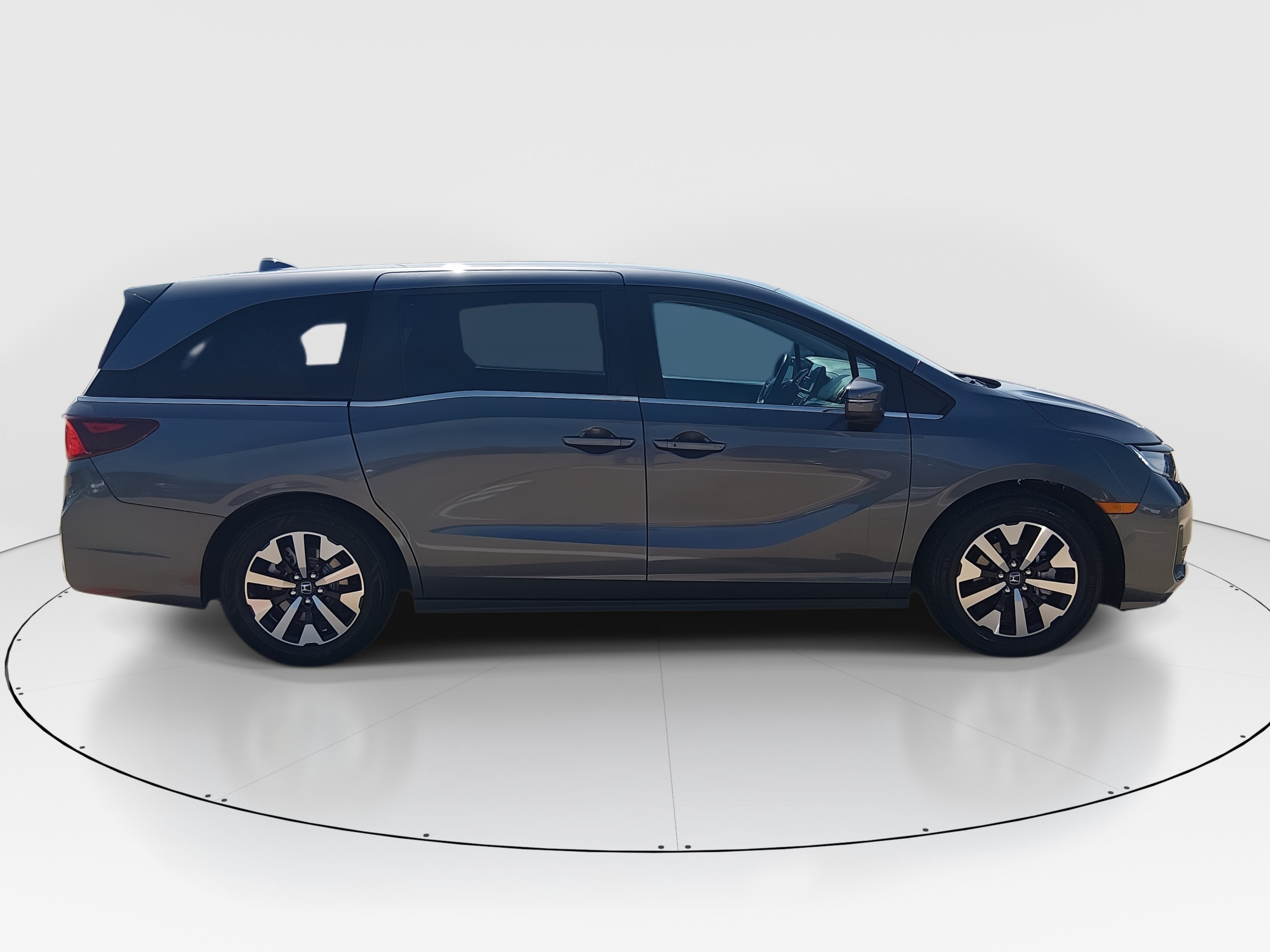 2025 Honda Odyssey EX-L - Photo 8