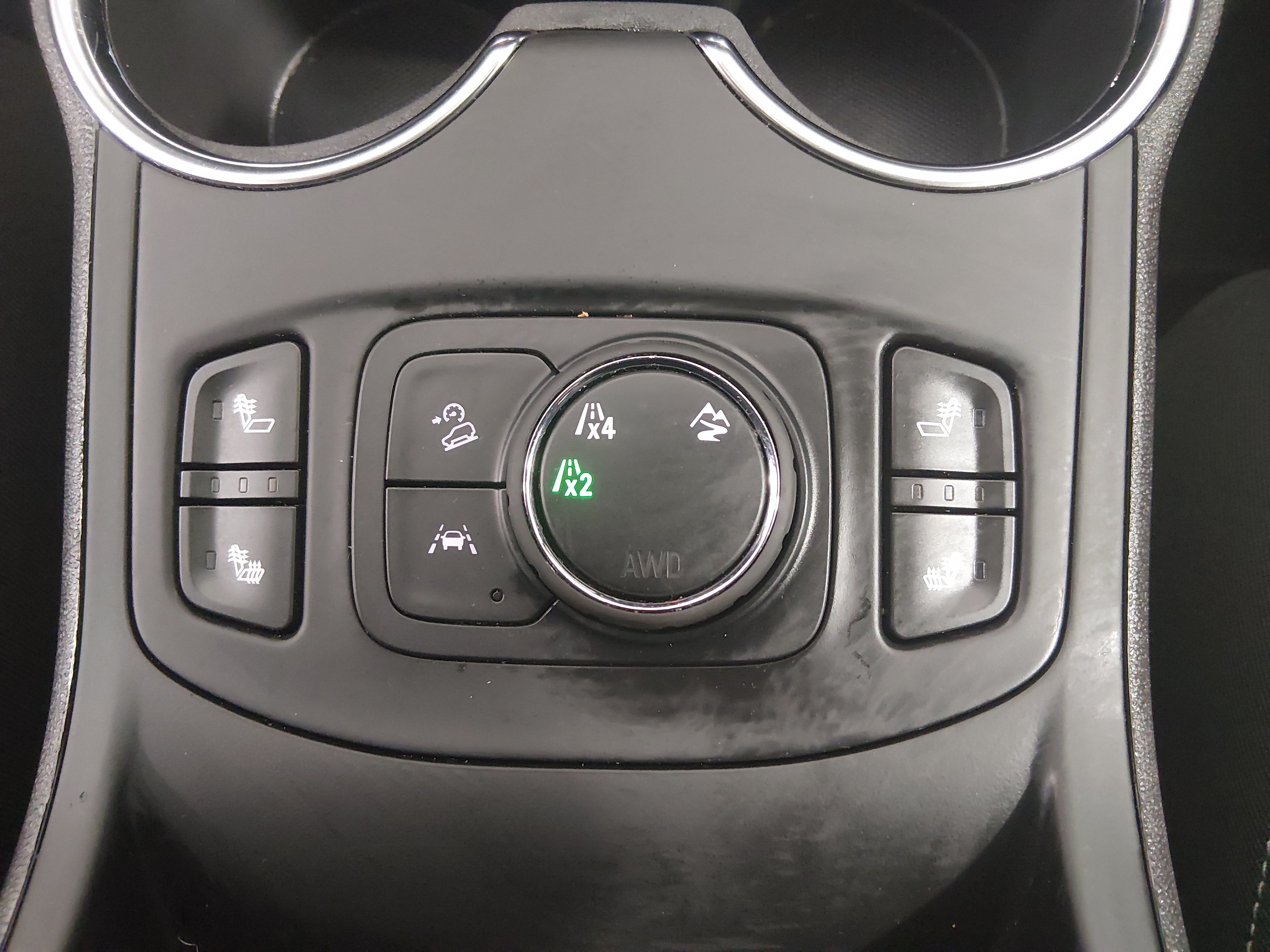 2024 GMC Terrain SLT - Photo 19