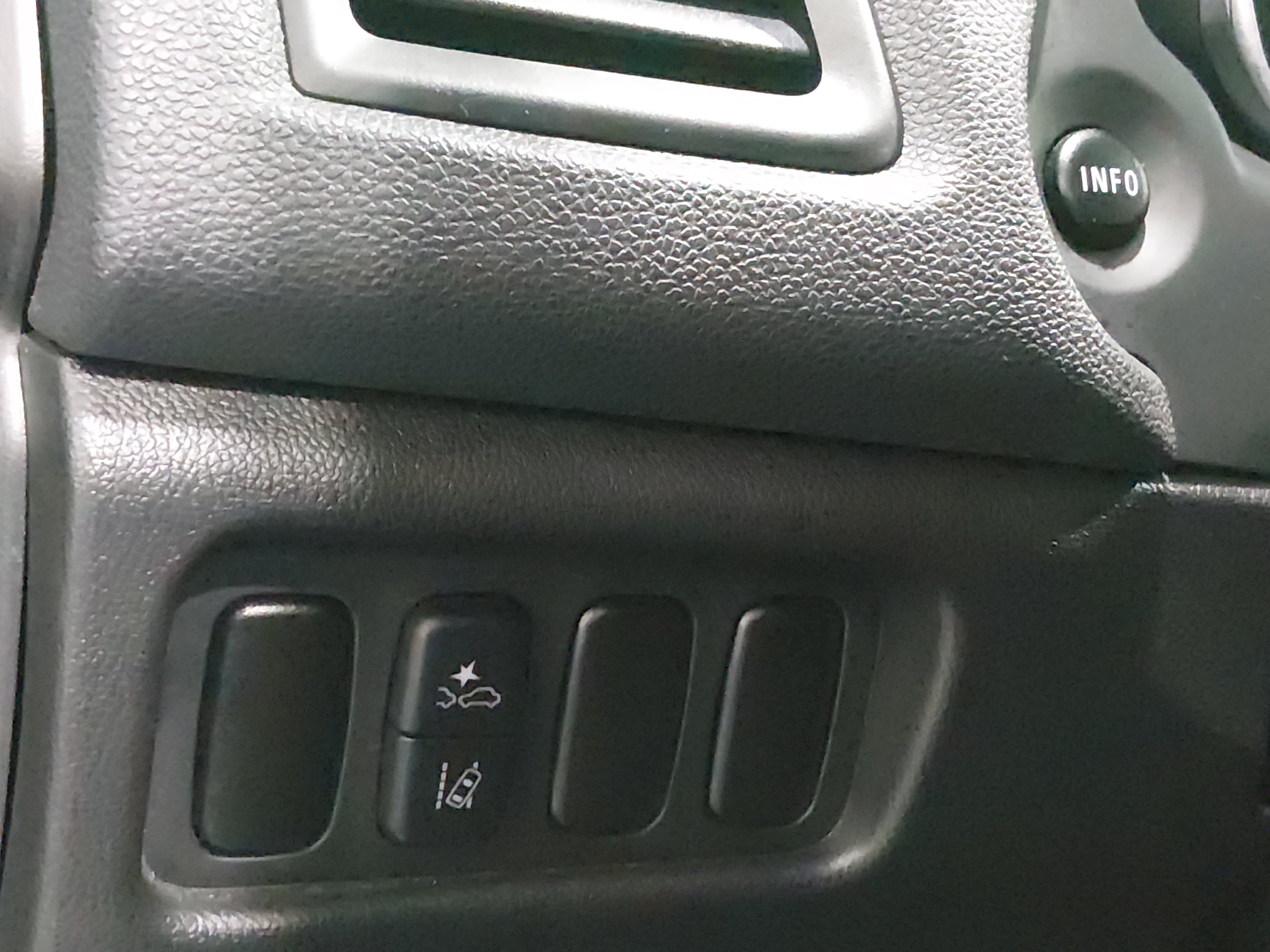 2025 Mitsubishi Outlander Sport ES - Photo 13