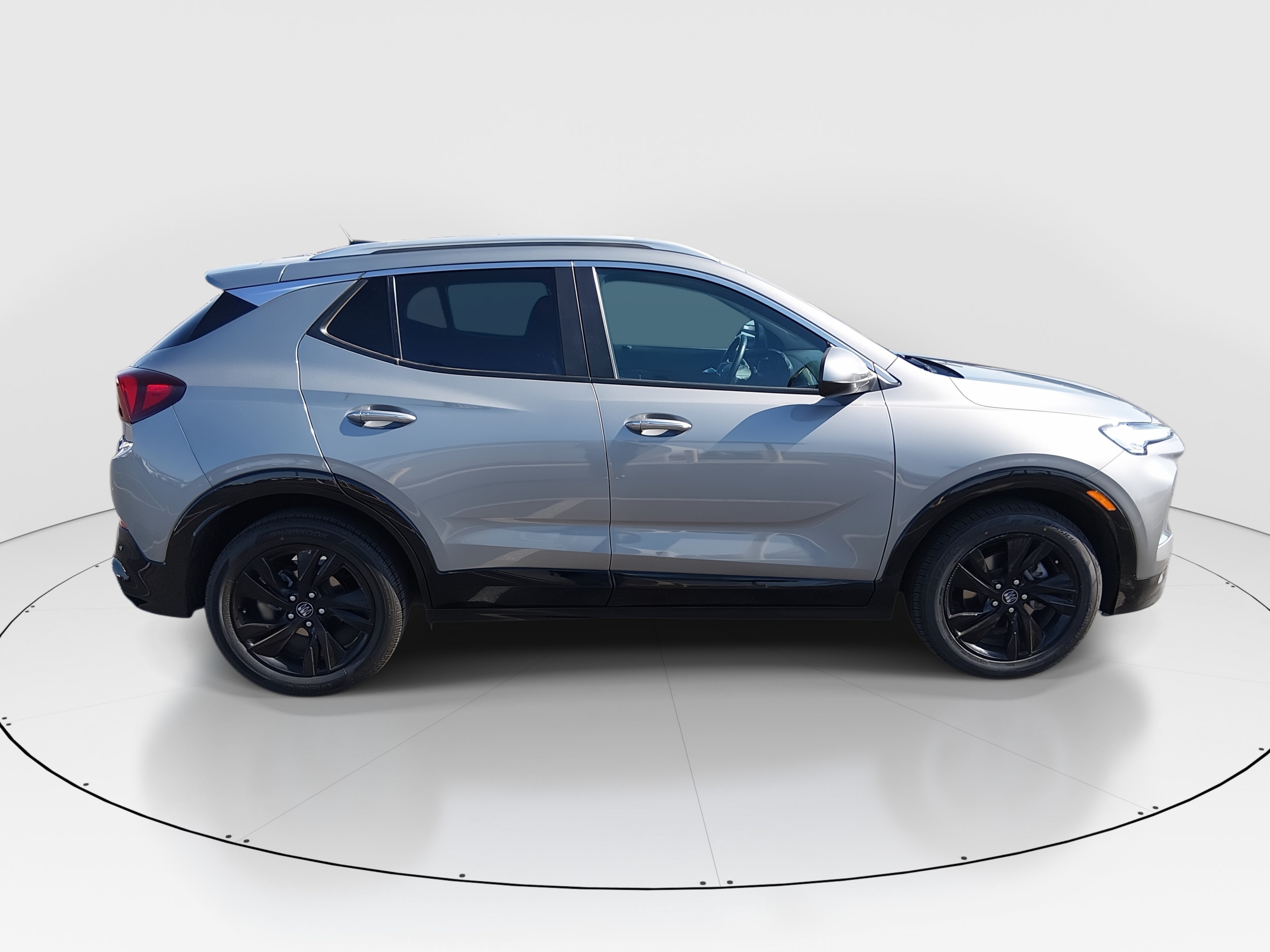 2024 Buick Encore GX Sport Touring - Photo 8
