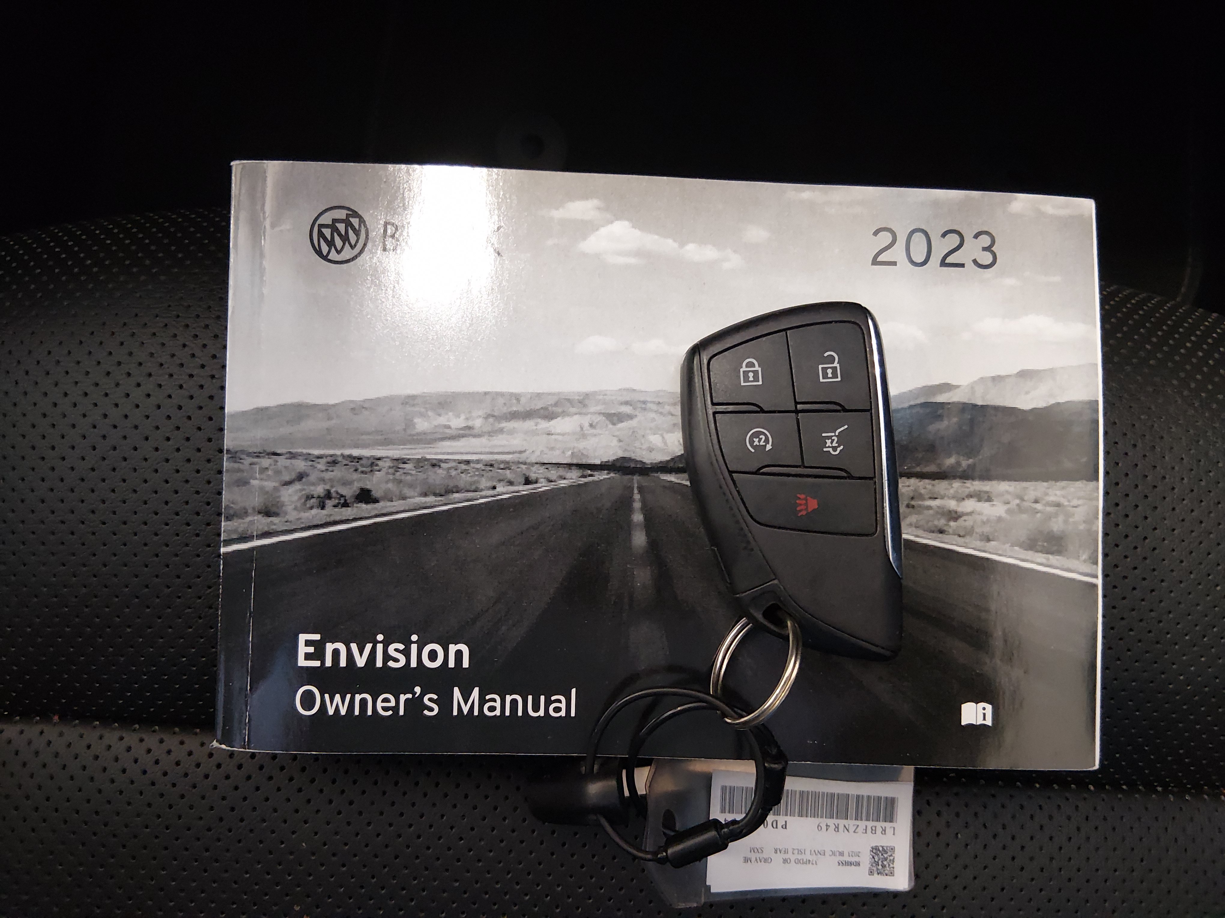 2023 Buick Envision Essence - Photo 15