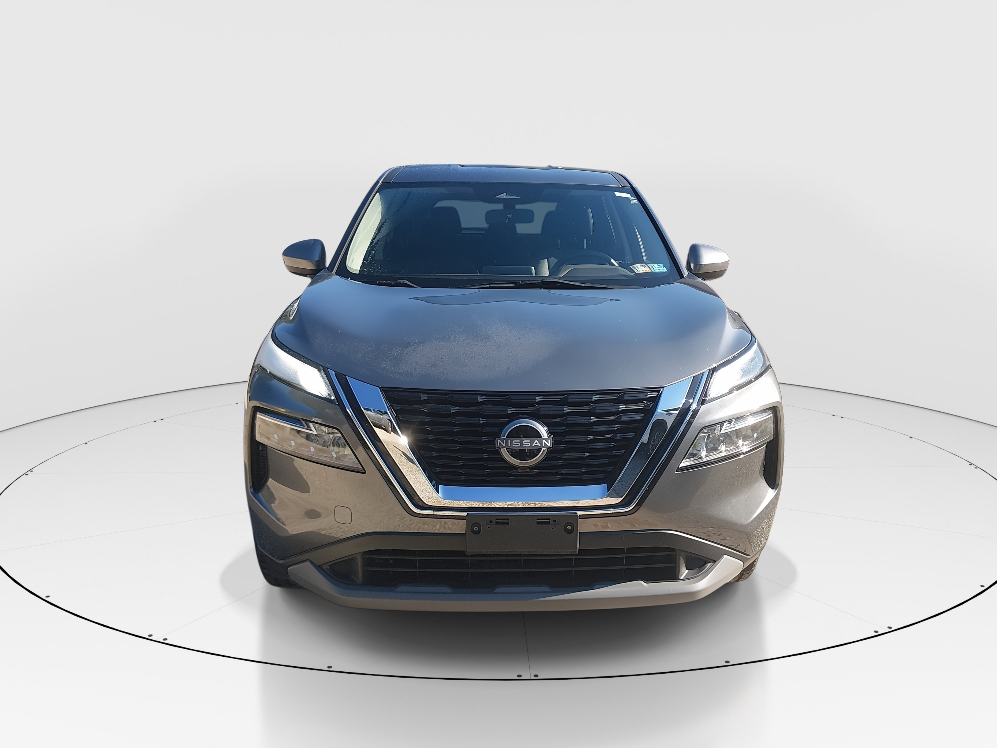 2023 Nissan Rogue SV - Photo 2