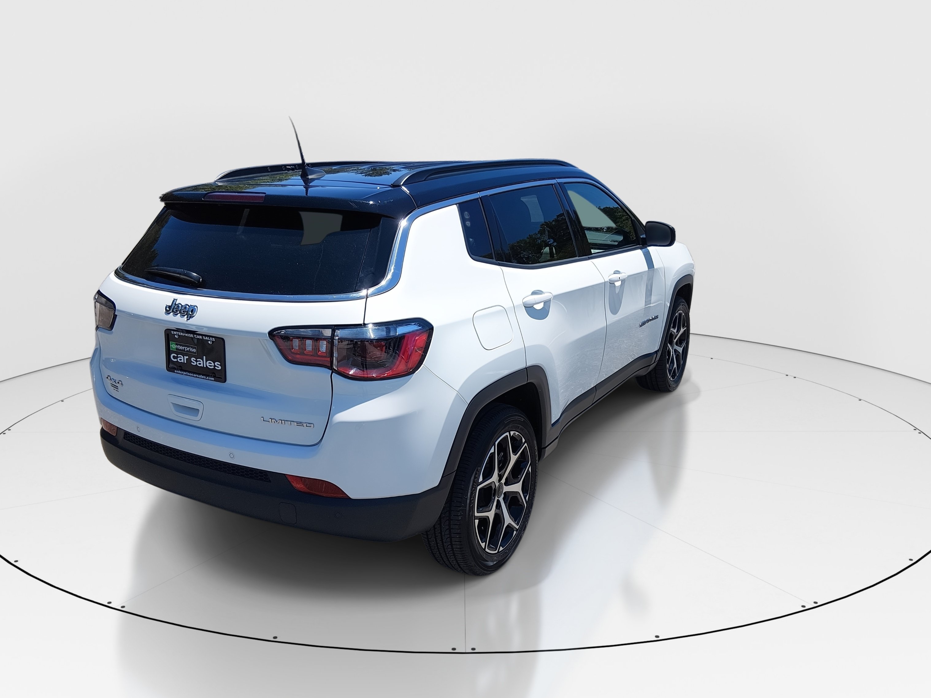 2025 Jeep Compass Limited - Photo 7