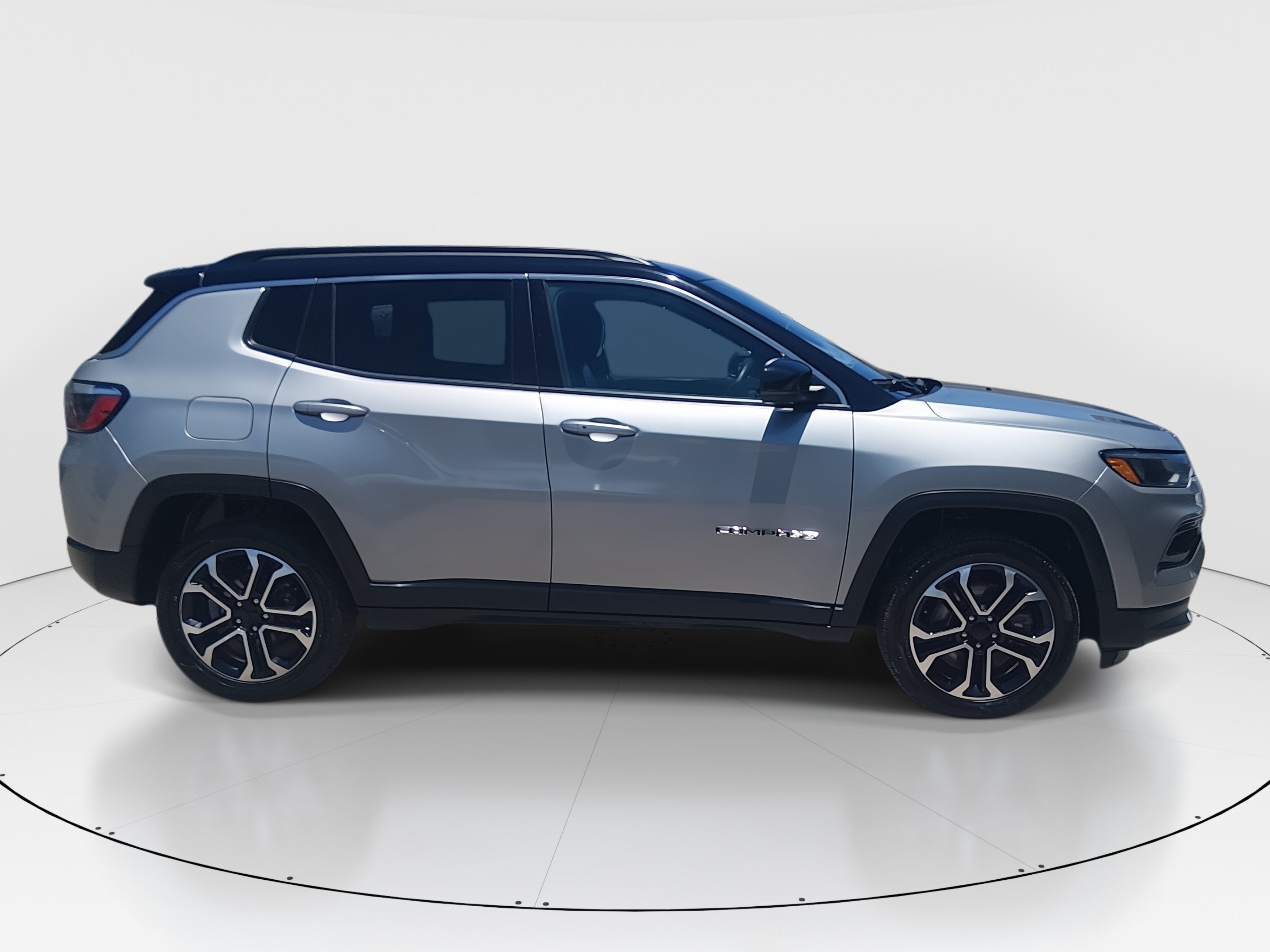 2023 Jeep Compass Limited - Photo 8
