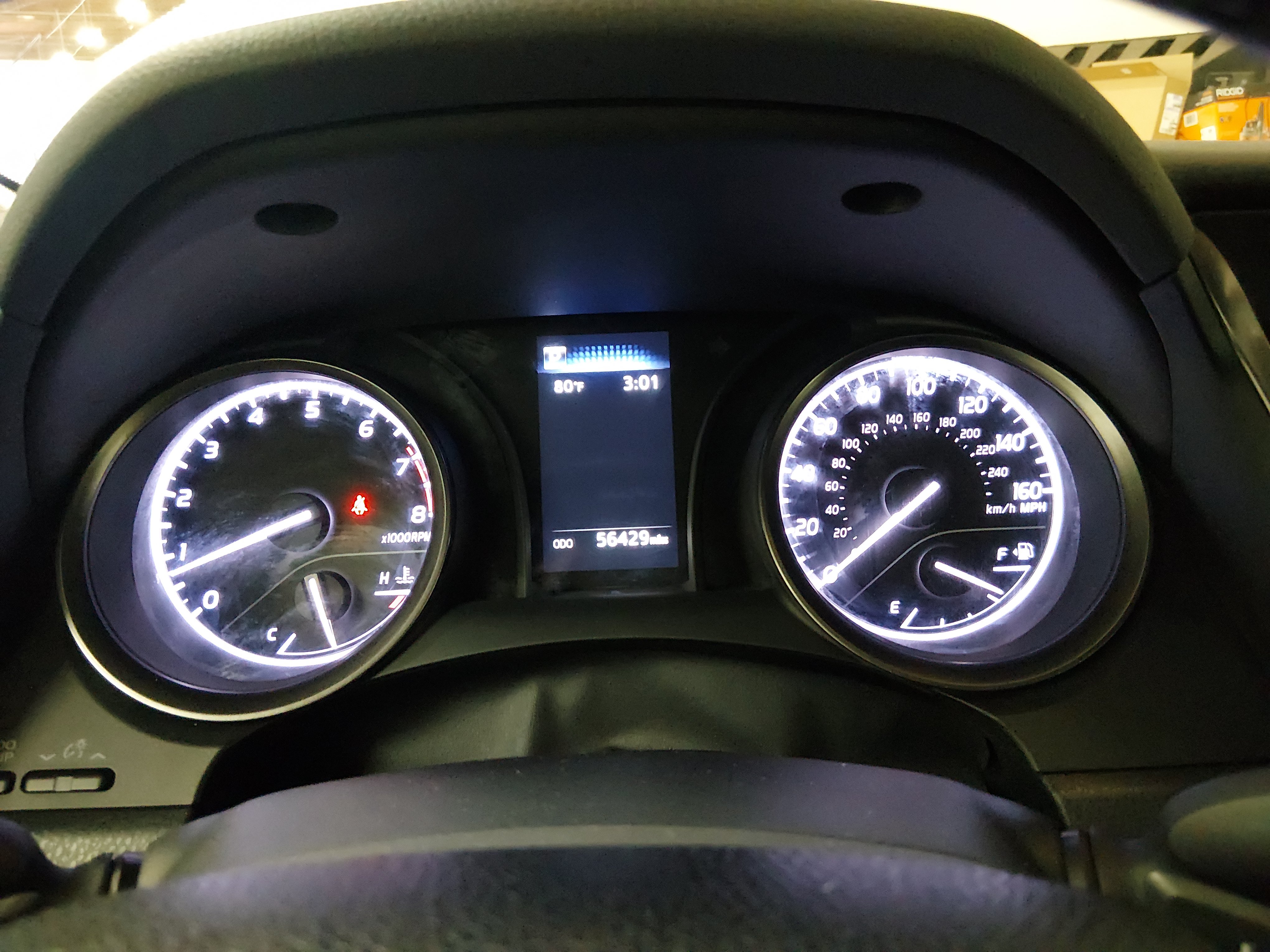 2024 Toyota Camry SE - Photo 14