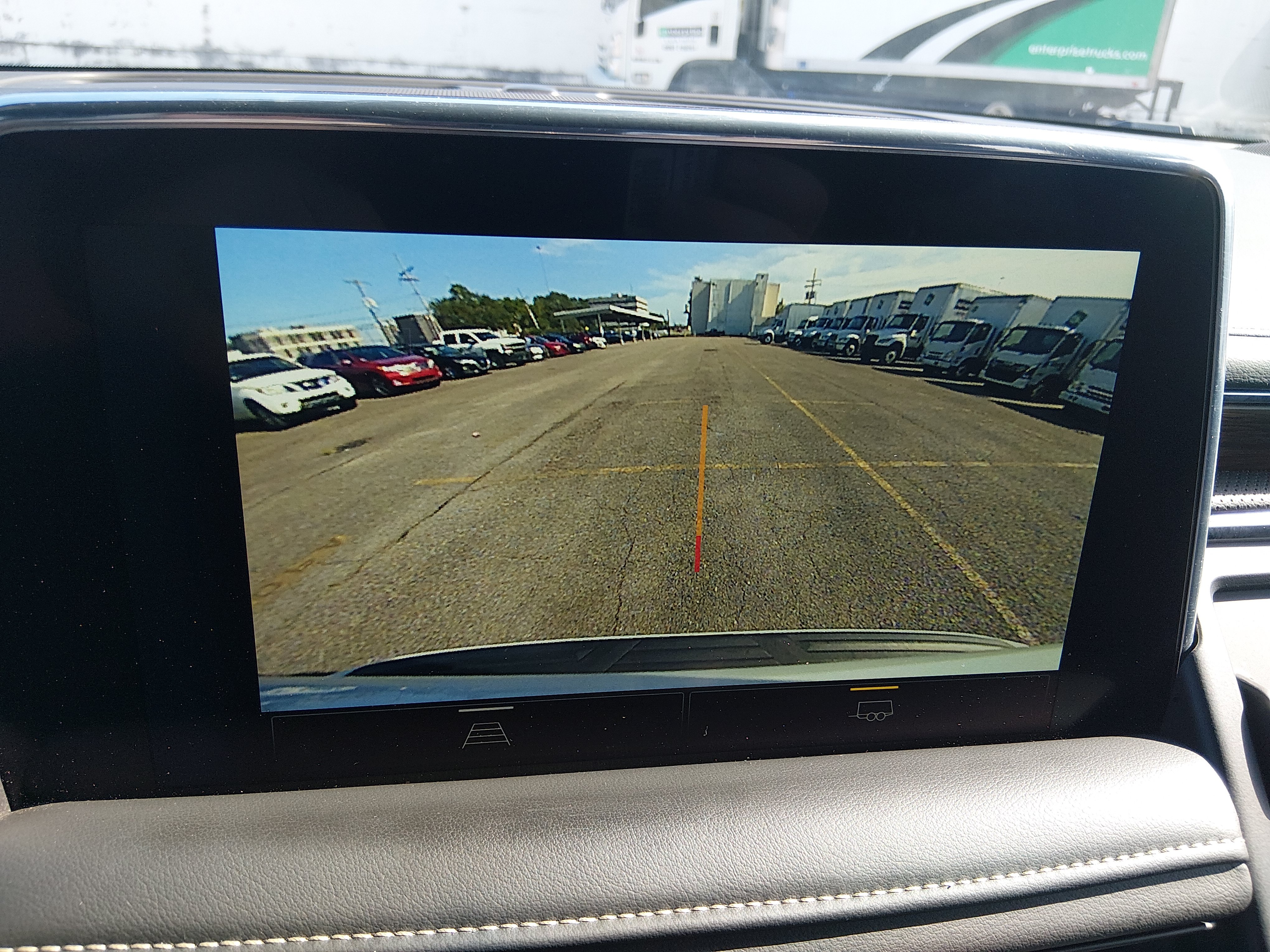 2024 Chevrolet Suburban Premier - Photo 16