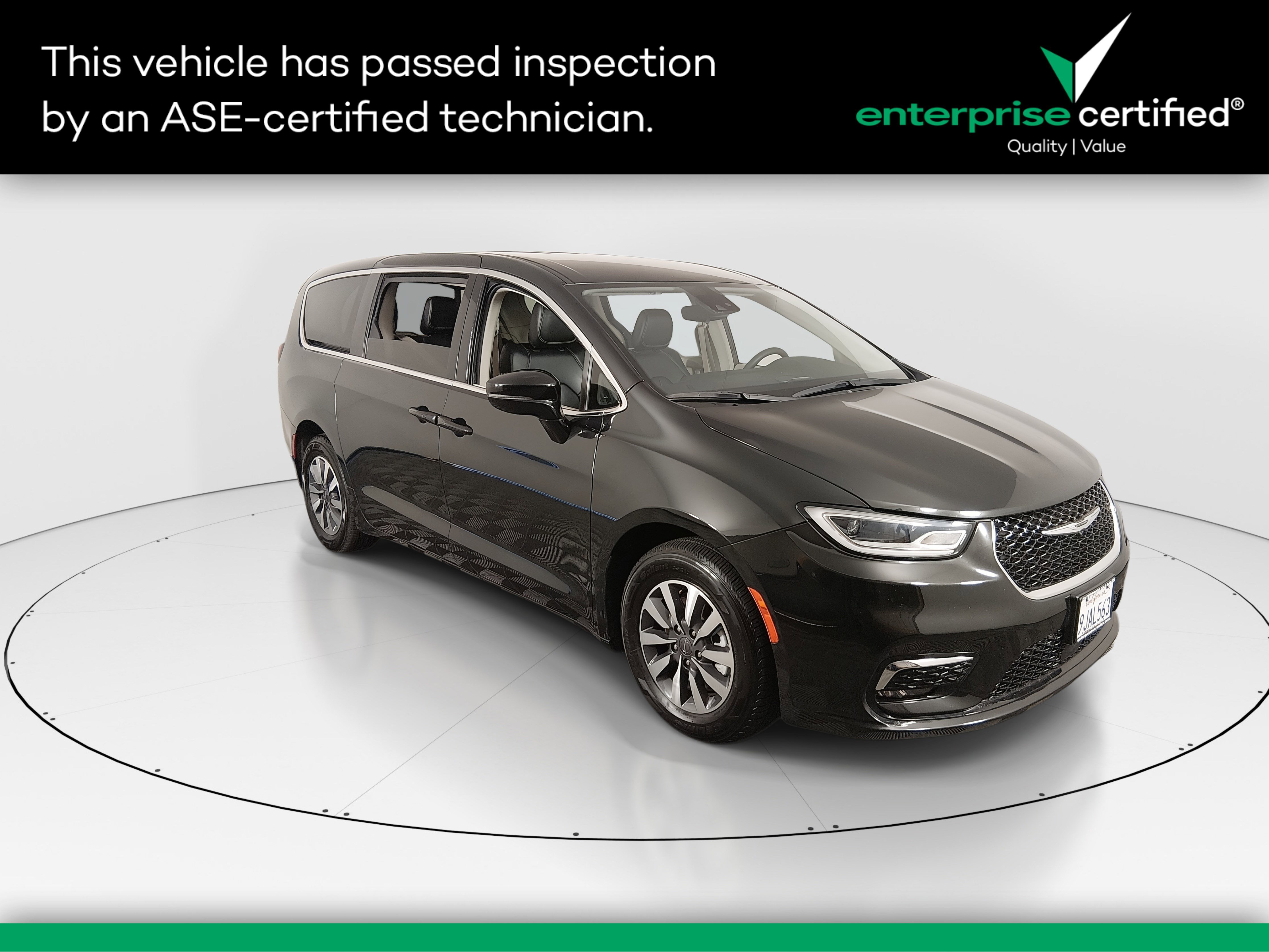 2024 Chrysler Pacifica PHEV