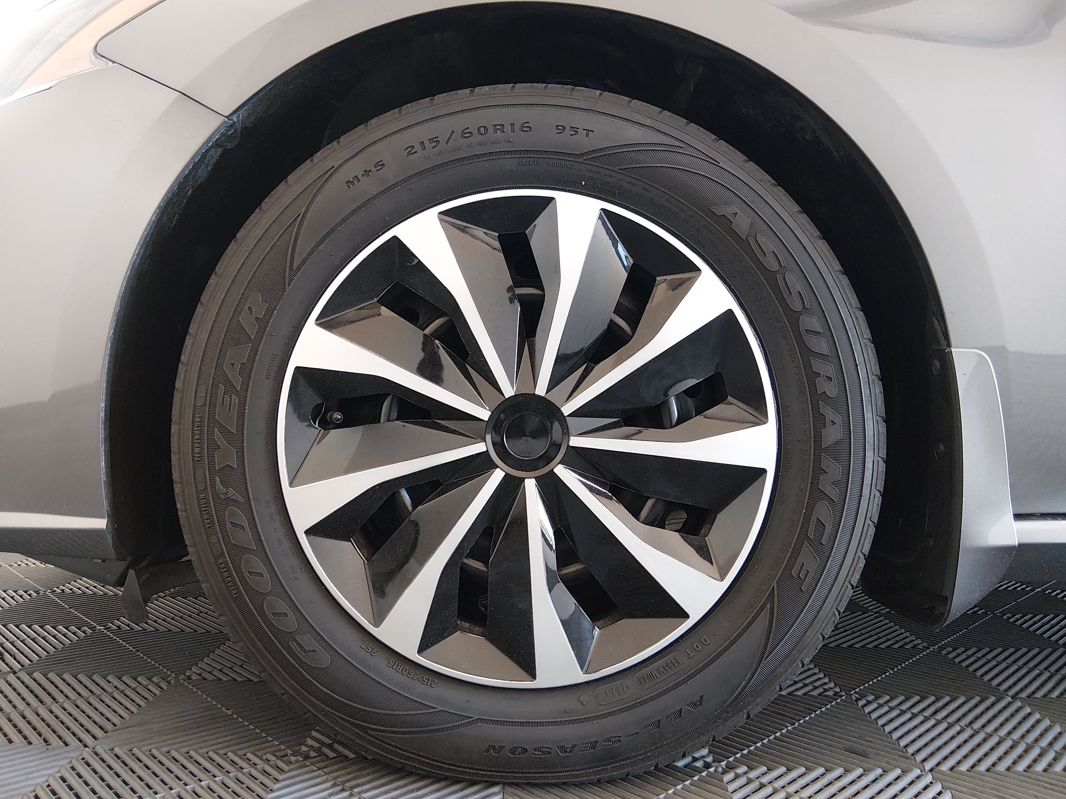 2024 Nissan Altima S - Photo 10