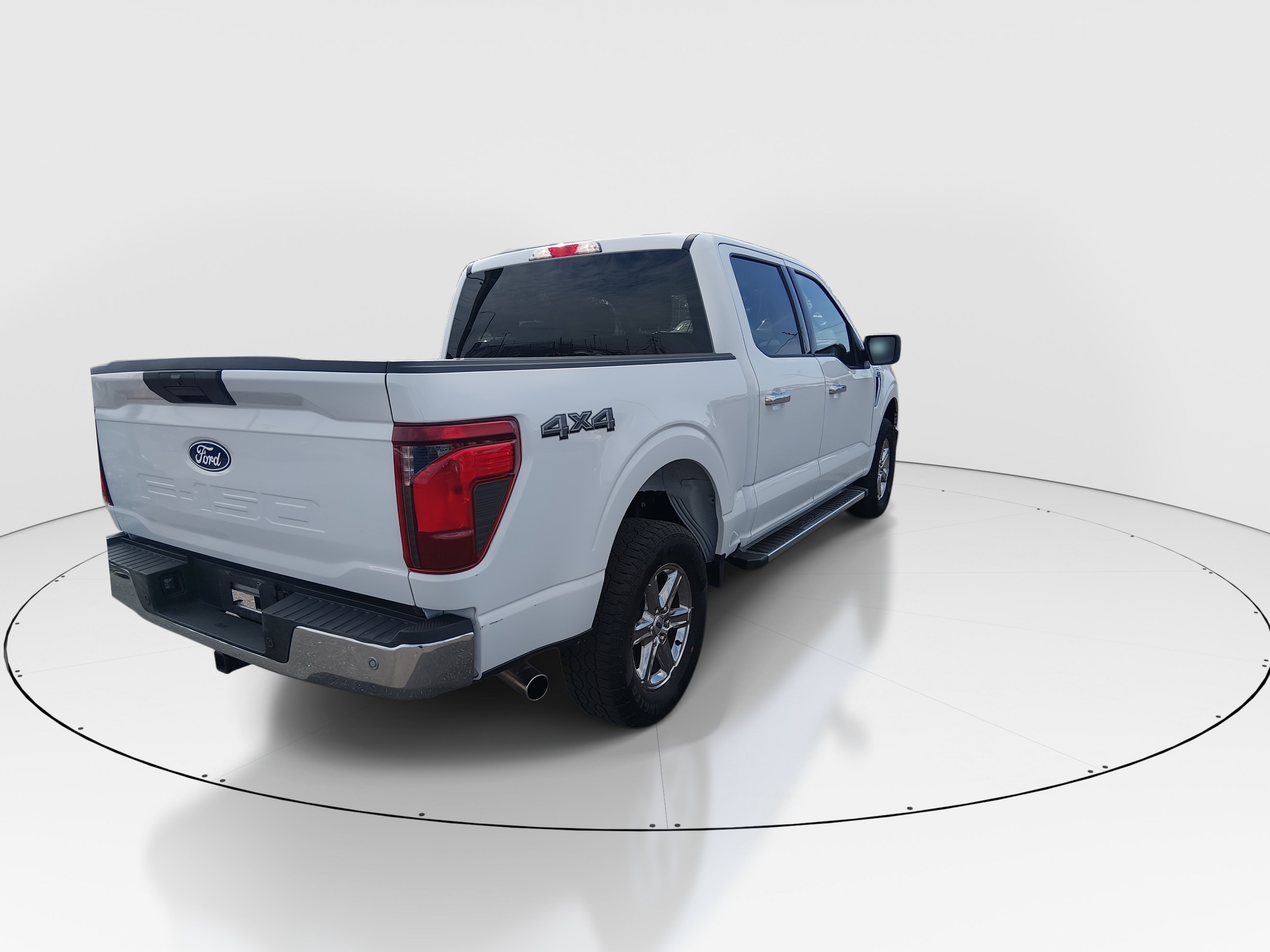 2025 Ford F-150 XLT - Photo 7