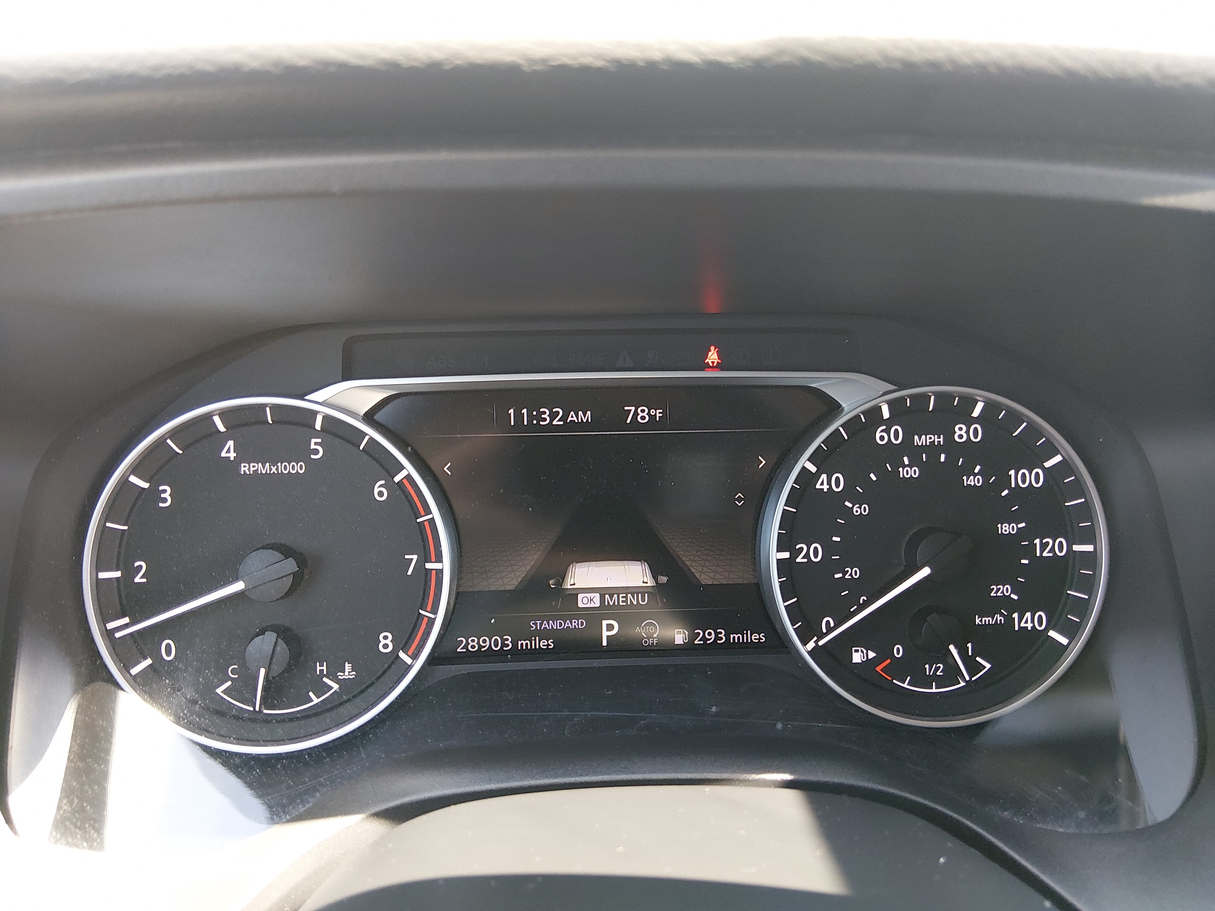 2025 Nissan Rogue SV - Photo 14