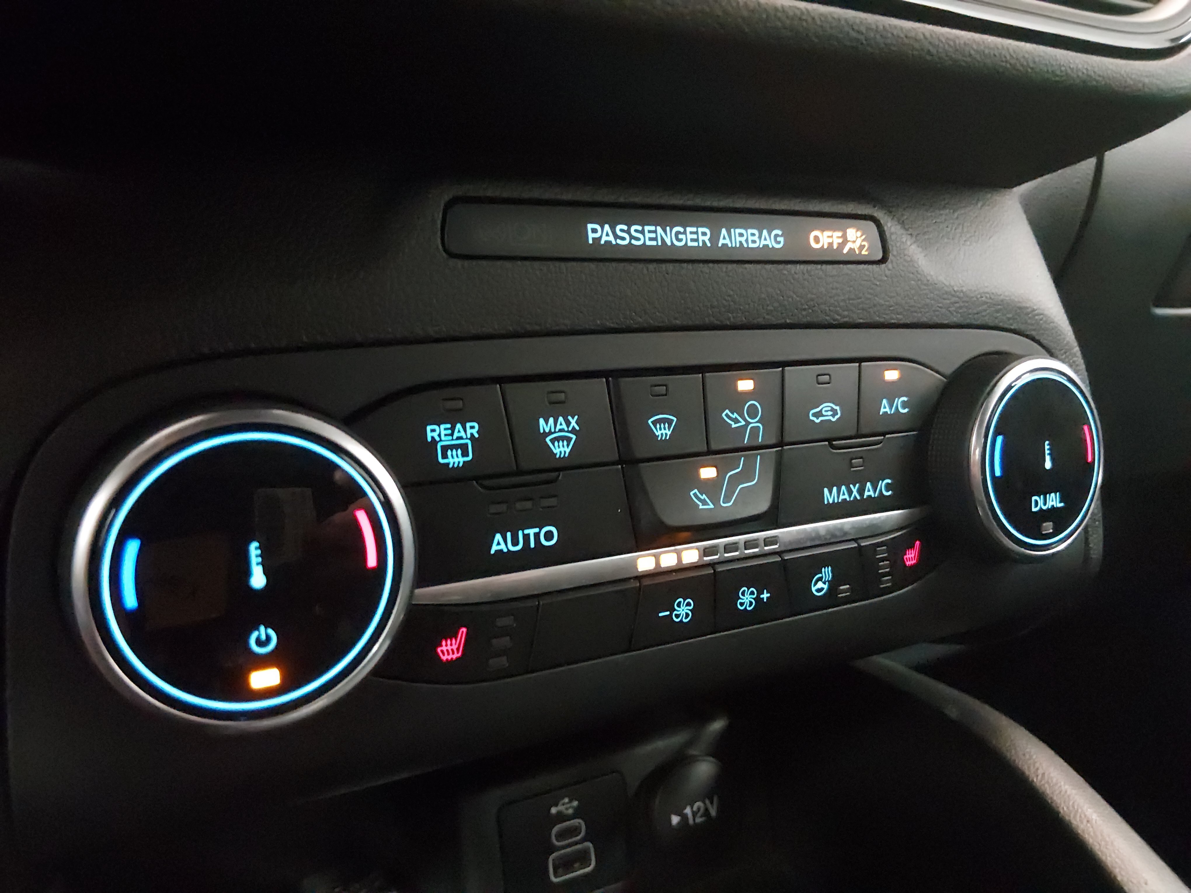 2025 Ford Escape ST-Line Select - Photo 17