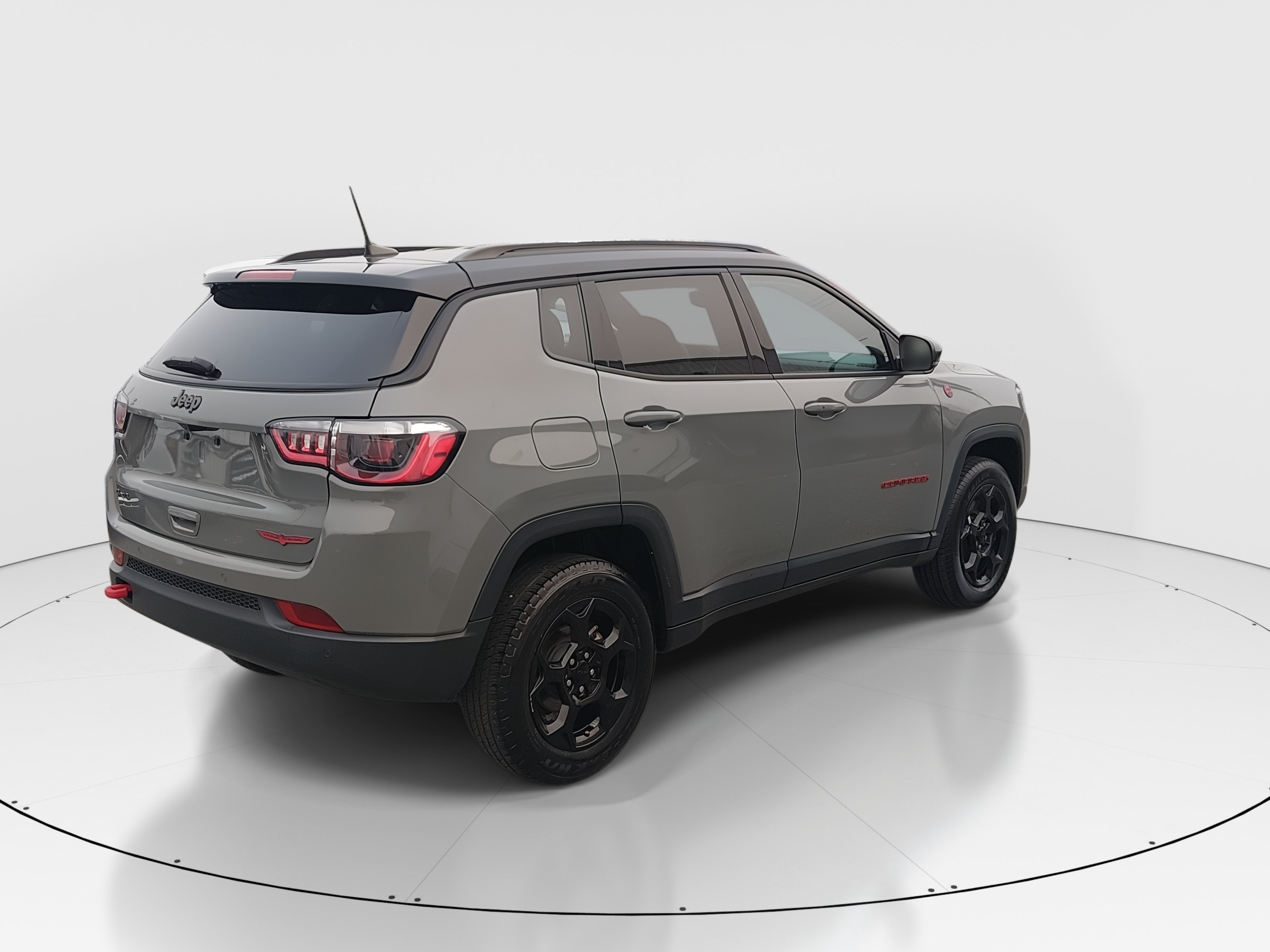 2023 Jeep Compass Trailhawk - Photo 7
