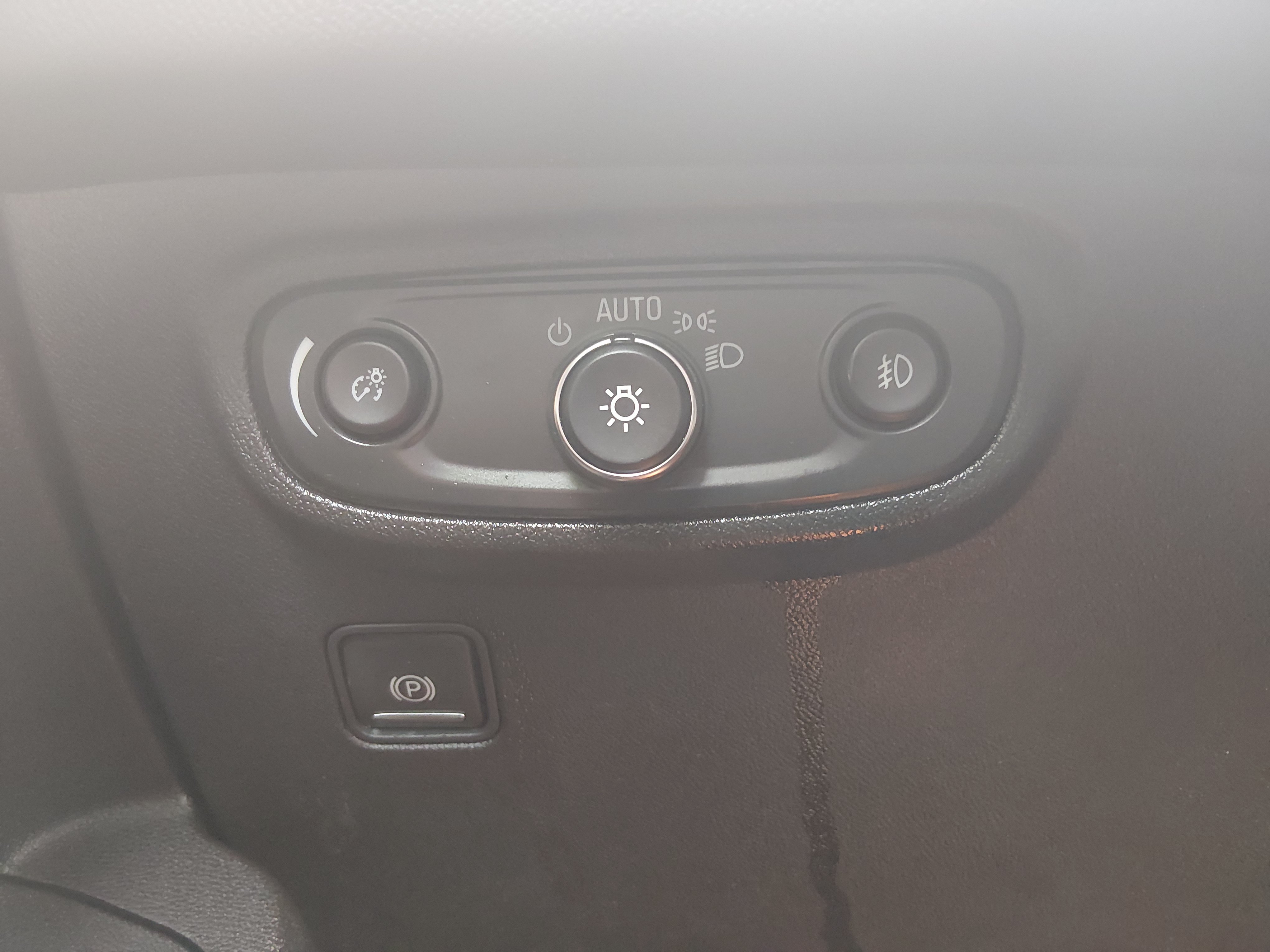 2024 GMC Terrain SLT - Photo 13