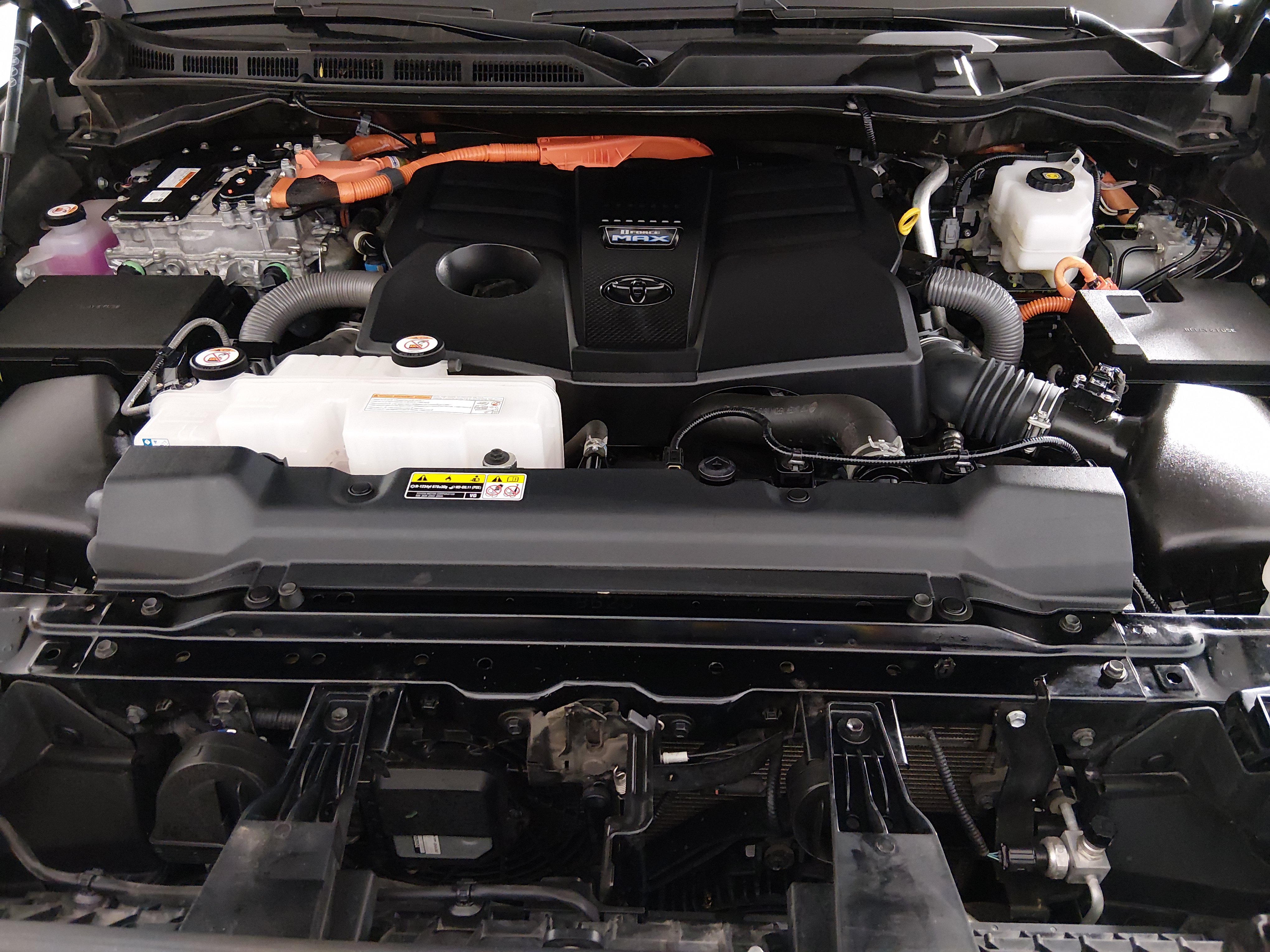 2023 Toyota Tundra Limited - Photo 9