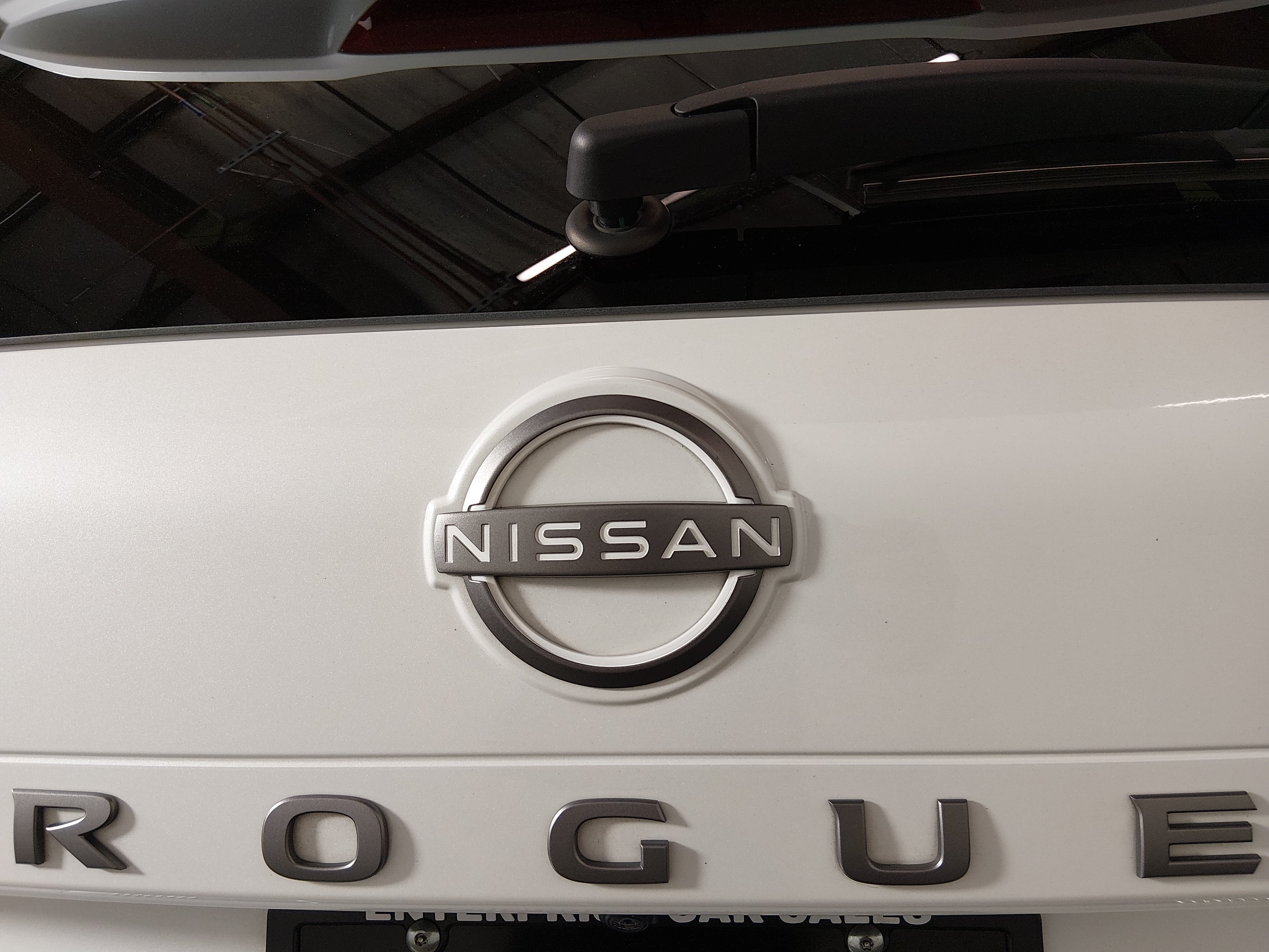 2025 Nissan Rogue SV - Photo 20