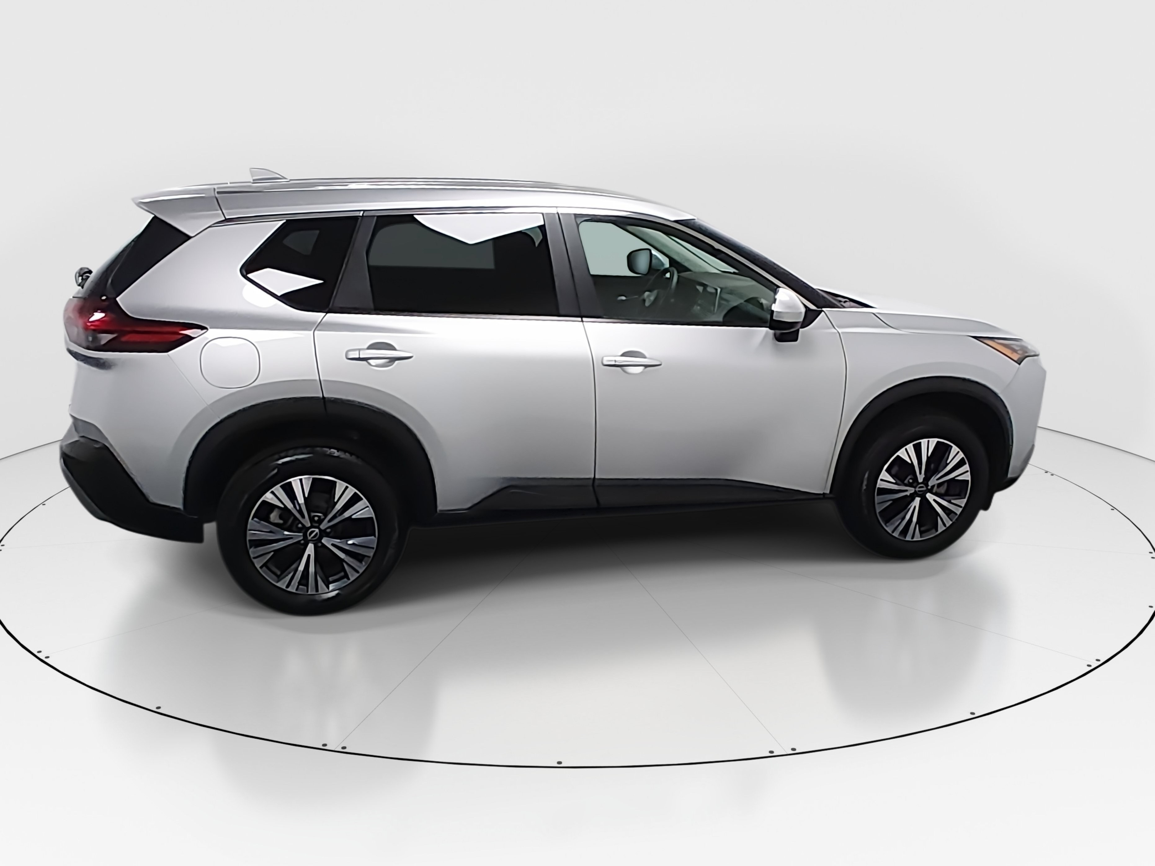 2023 Nissan Rogue SV - Photo 8