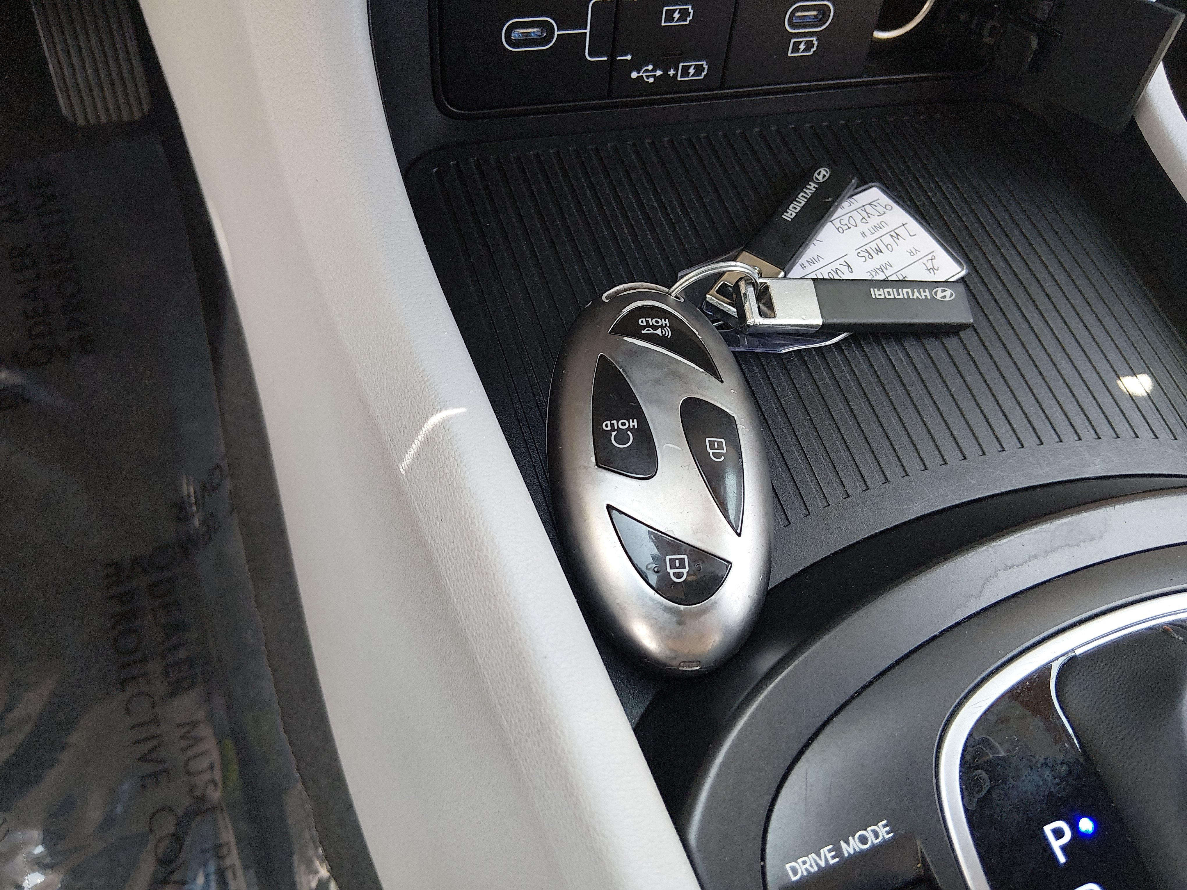 2024 Hyundai Kona SEL - Photo 15