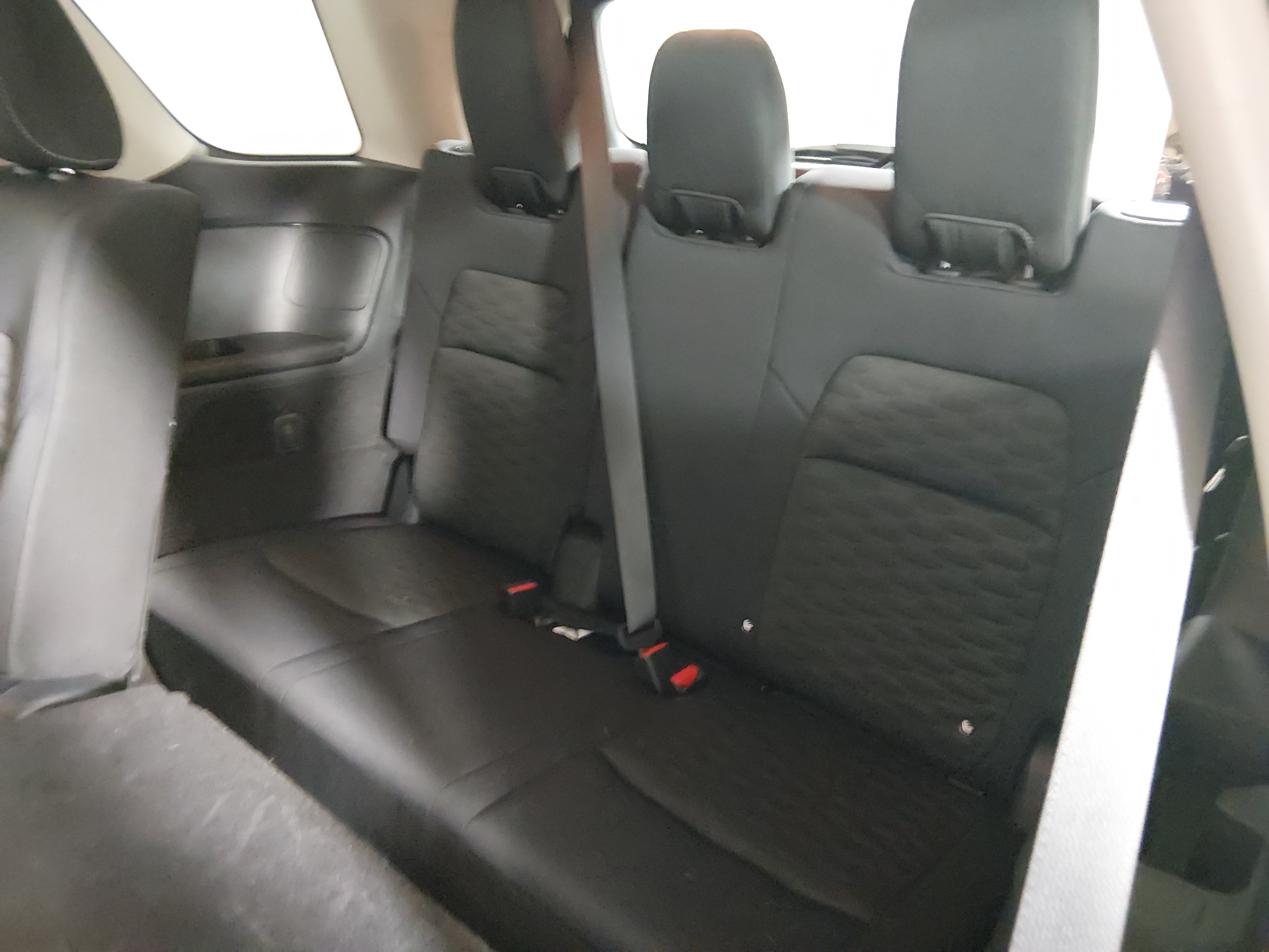 2024 Nissan Pathfinder SV - Photo 18