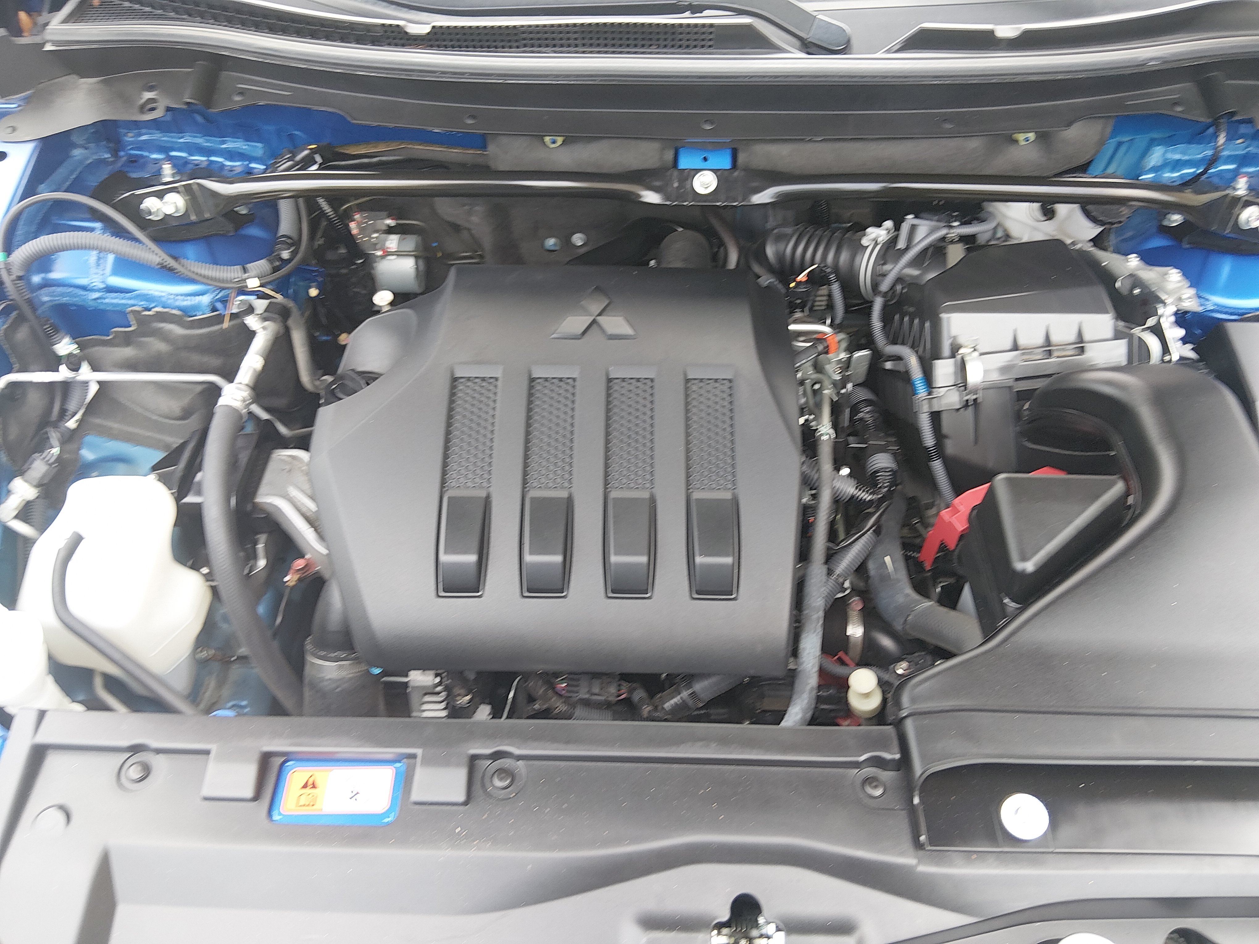 2024 Mitsubishi Eclipse Cross SE - Photo 9