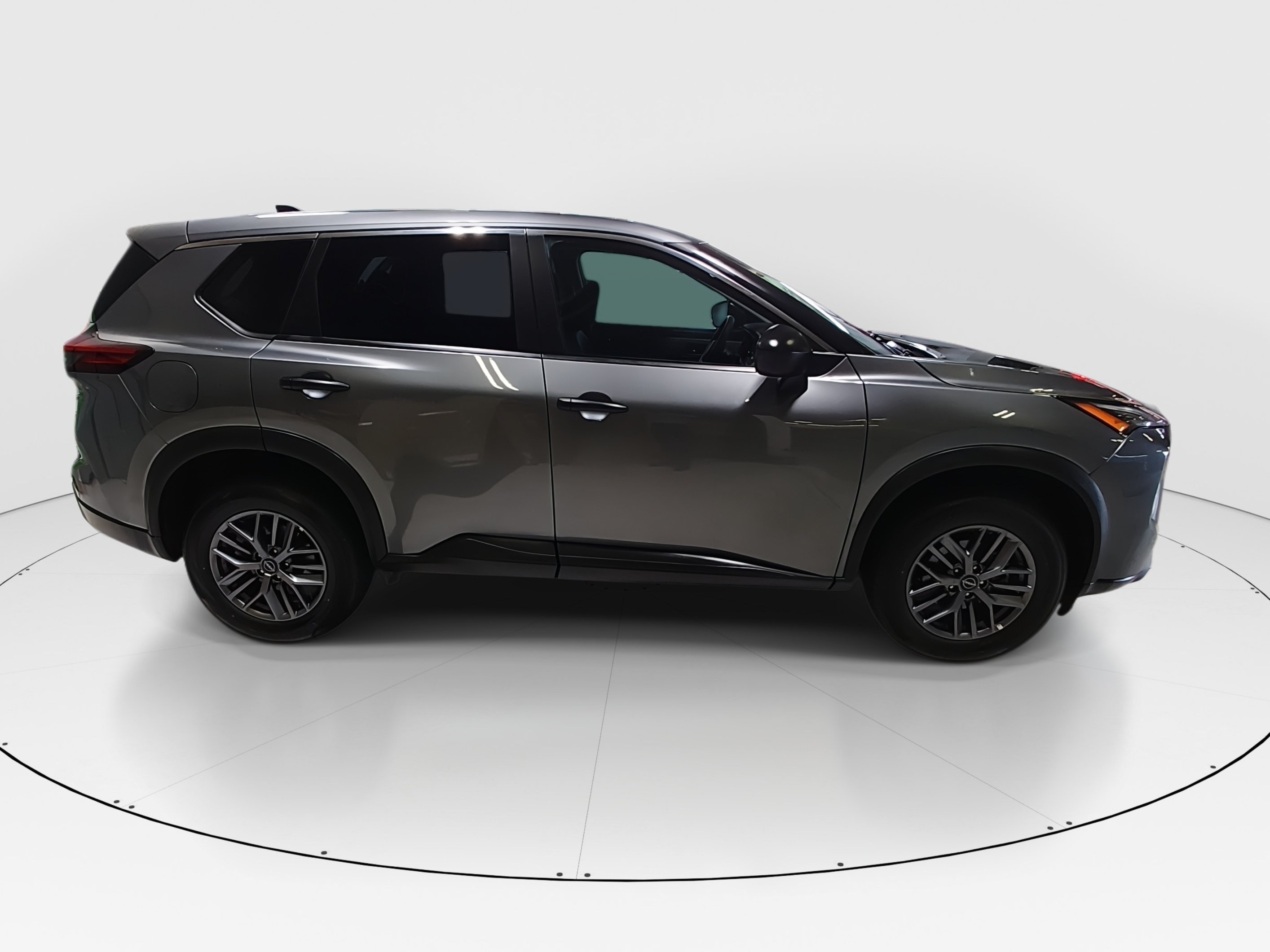 2024 Nissan Rogue S - Photo 8