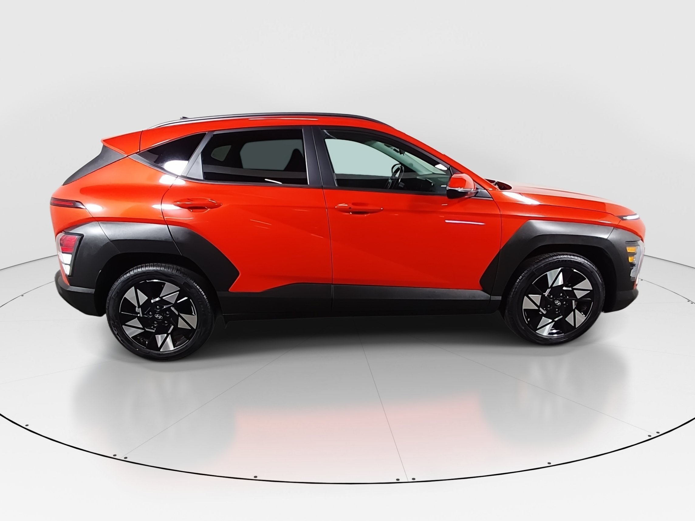 2024 Hyundai Kona SEL - Photo 8