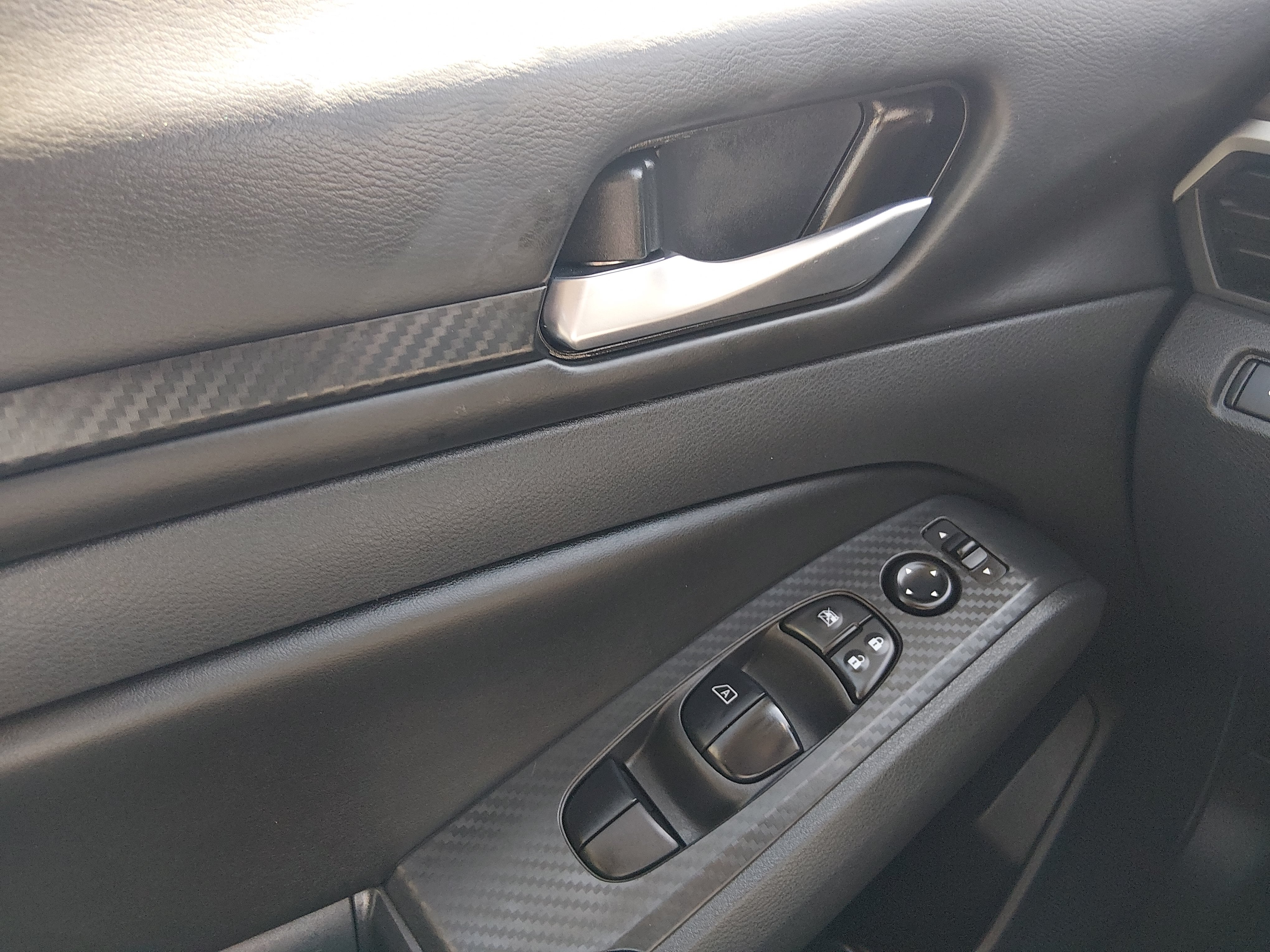 2025 Nissan Altima SV - Photo 18