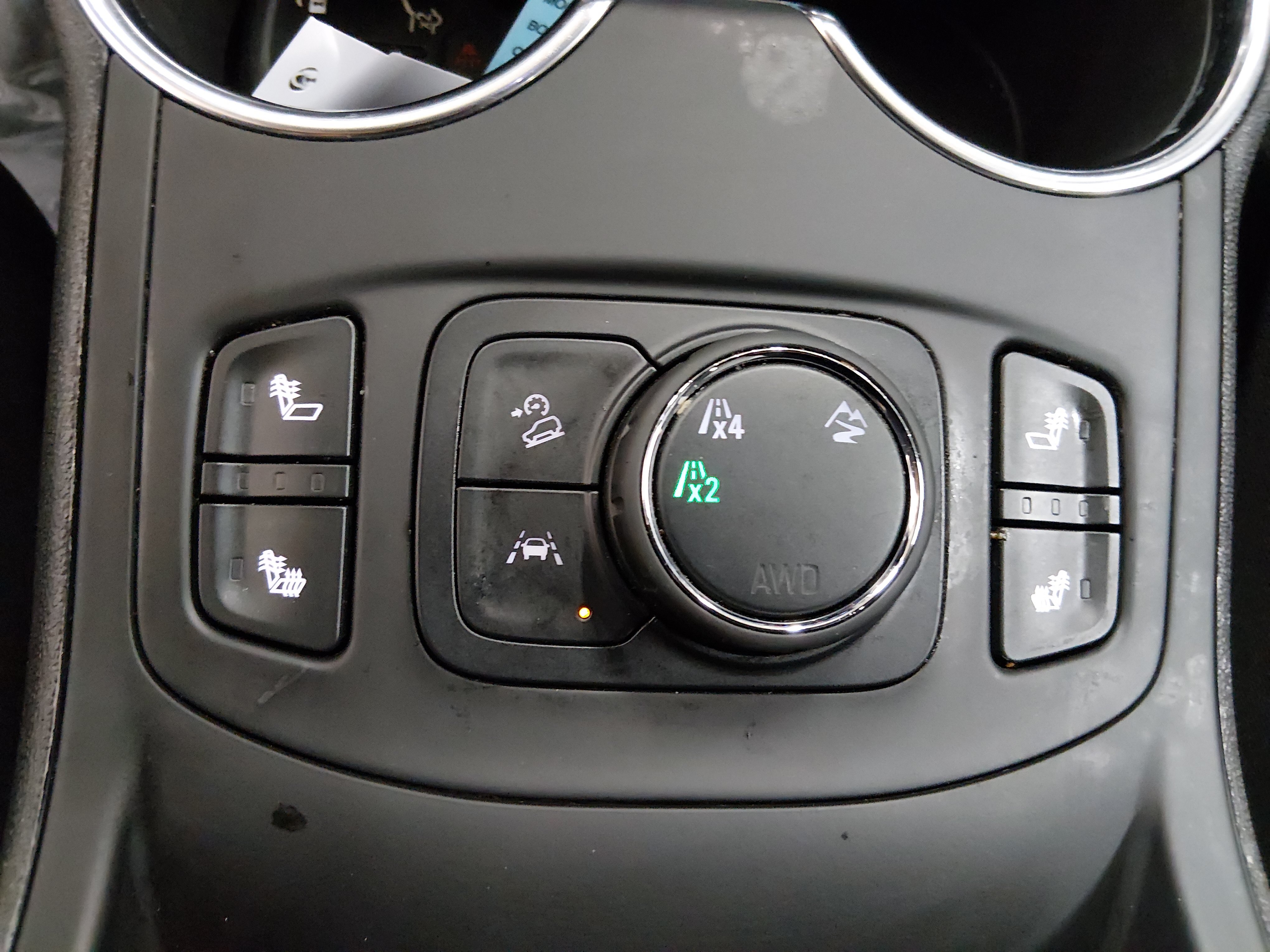 2024 GMC Terrain SLT - Photo 17