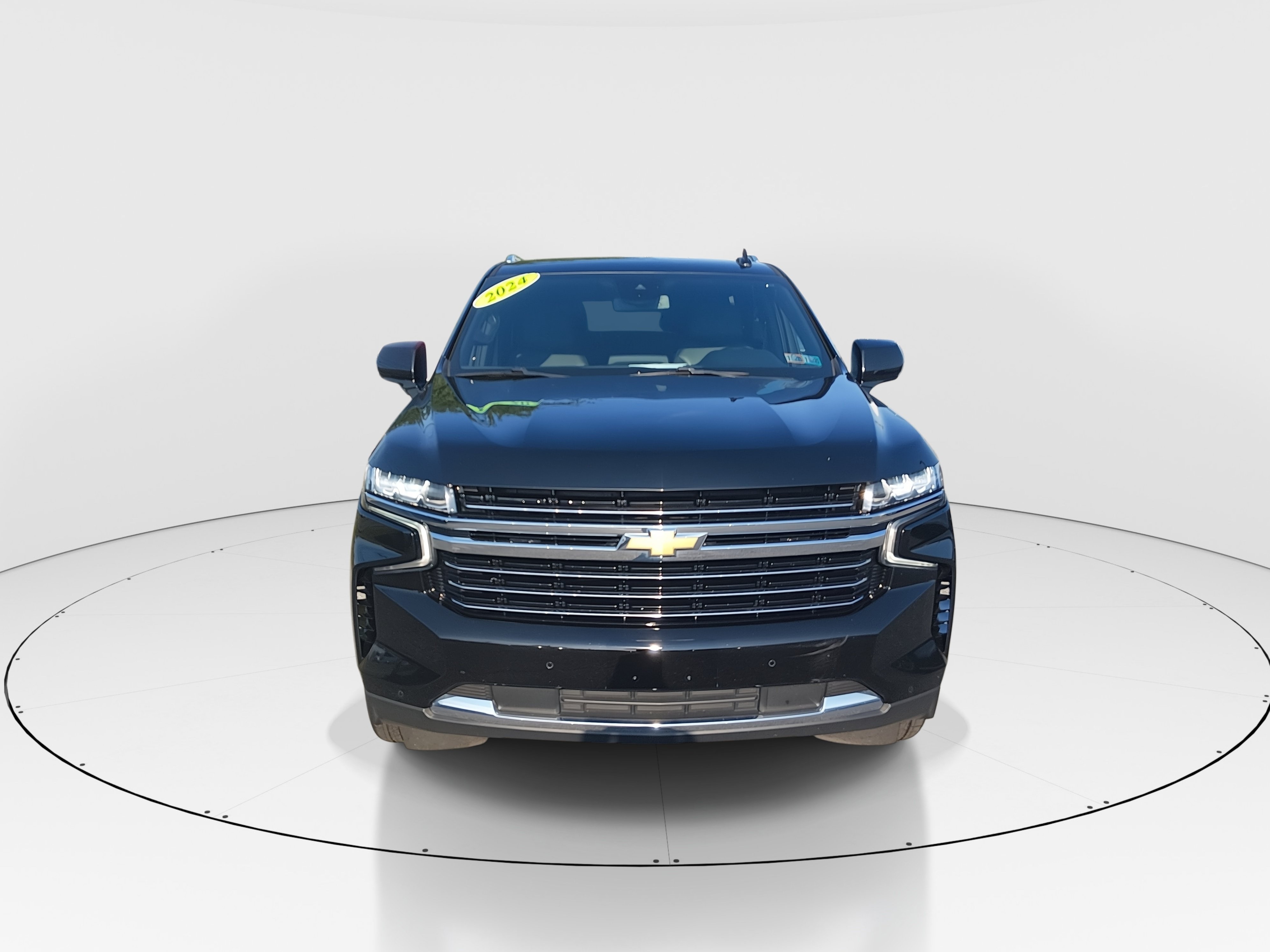 2024 Chevrolet Tahoe LT - Photo 2