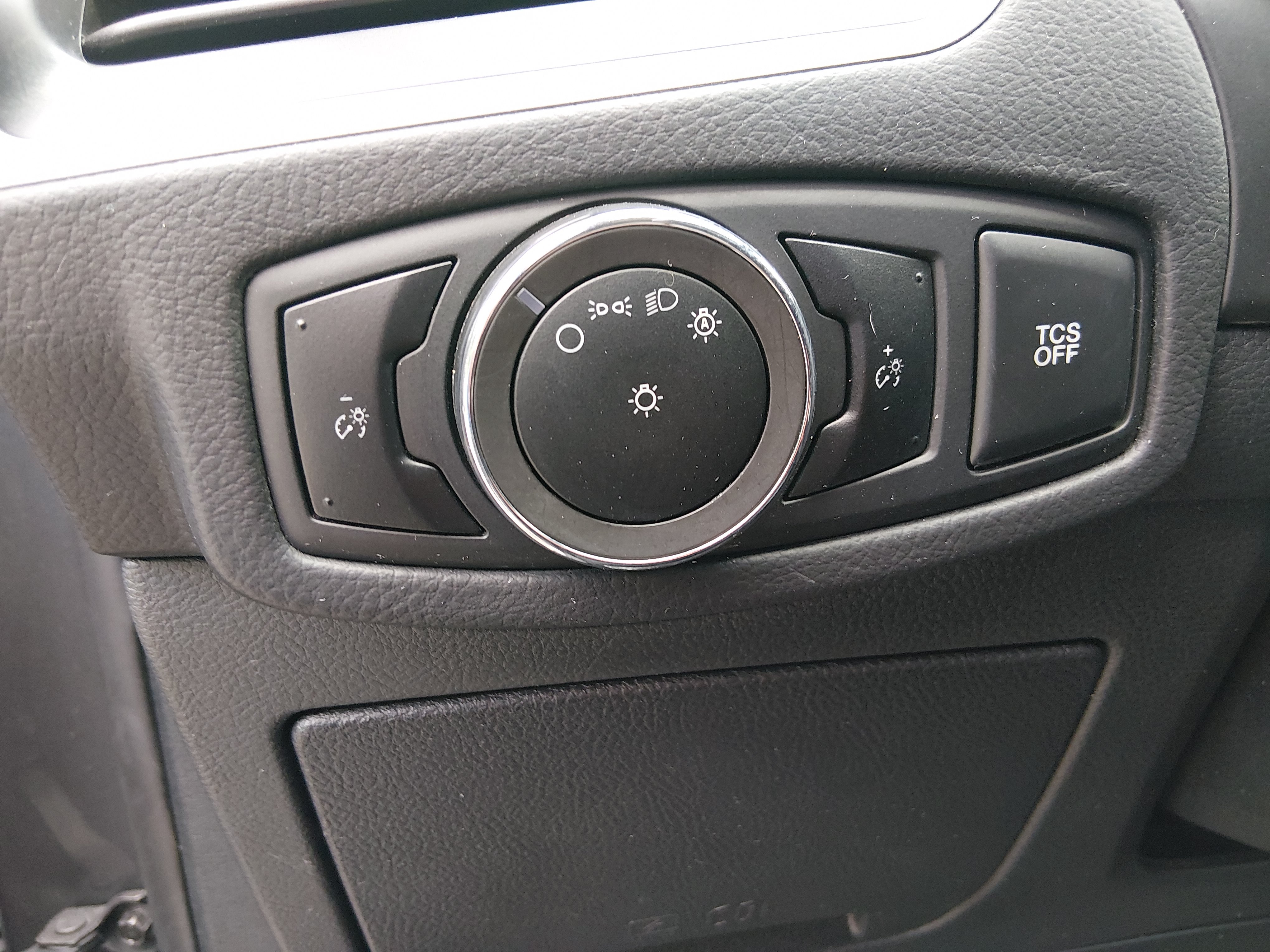 2024 Ford Edge SEL - Photo 13