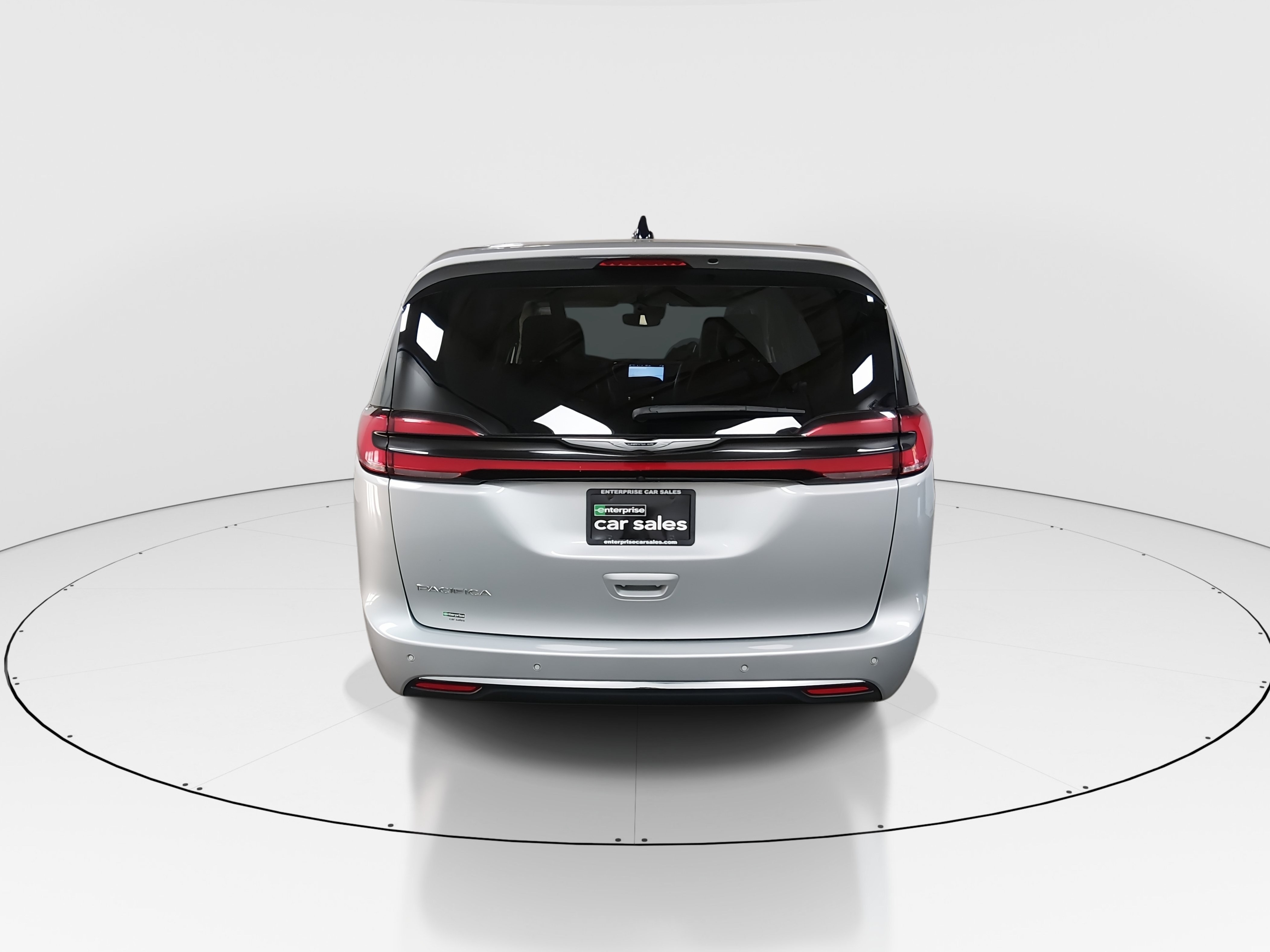 2024 Chrysler Pacifica Touring L - Photo 6
