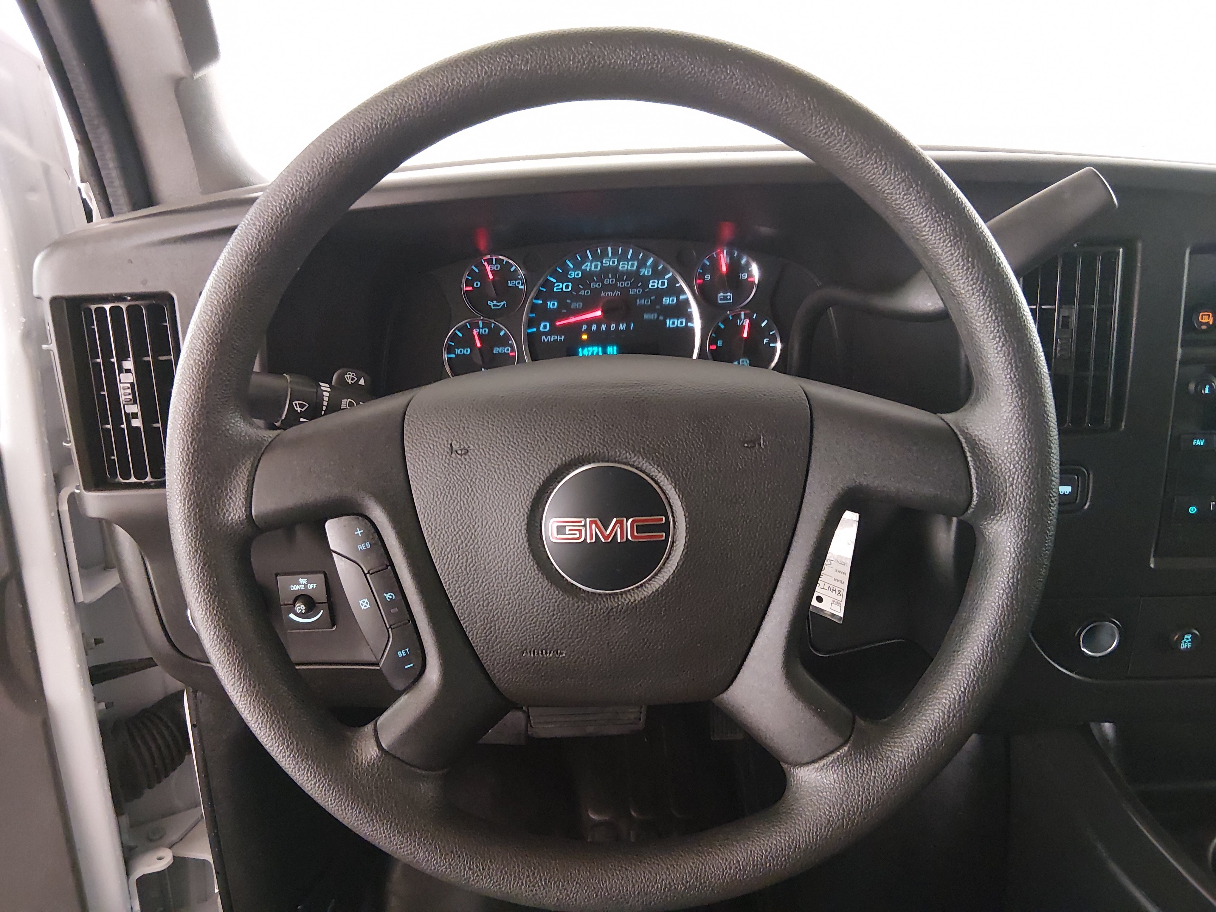 2025 GMC Savana Cargo Work Van - Photo 12