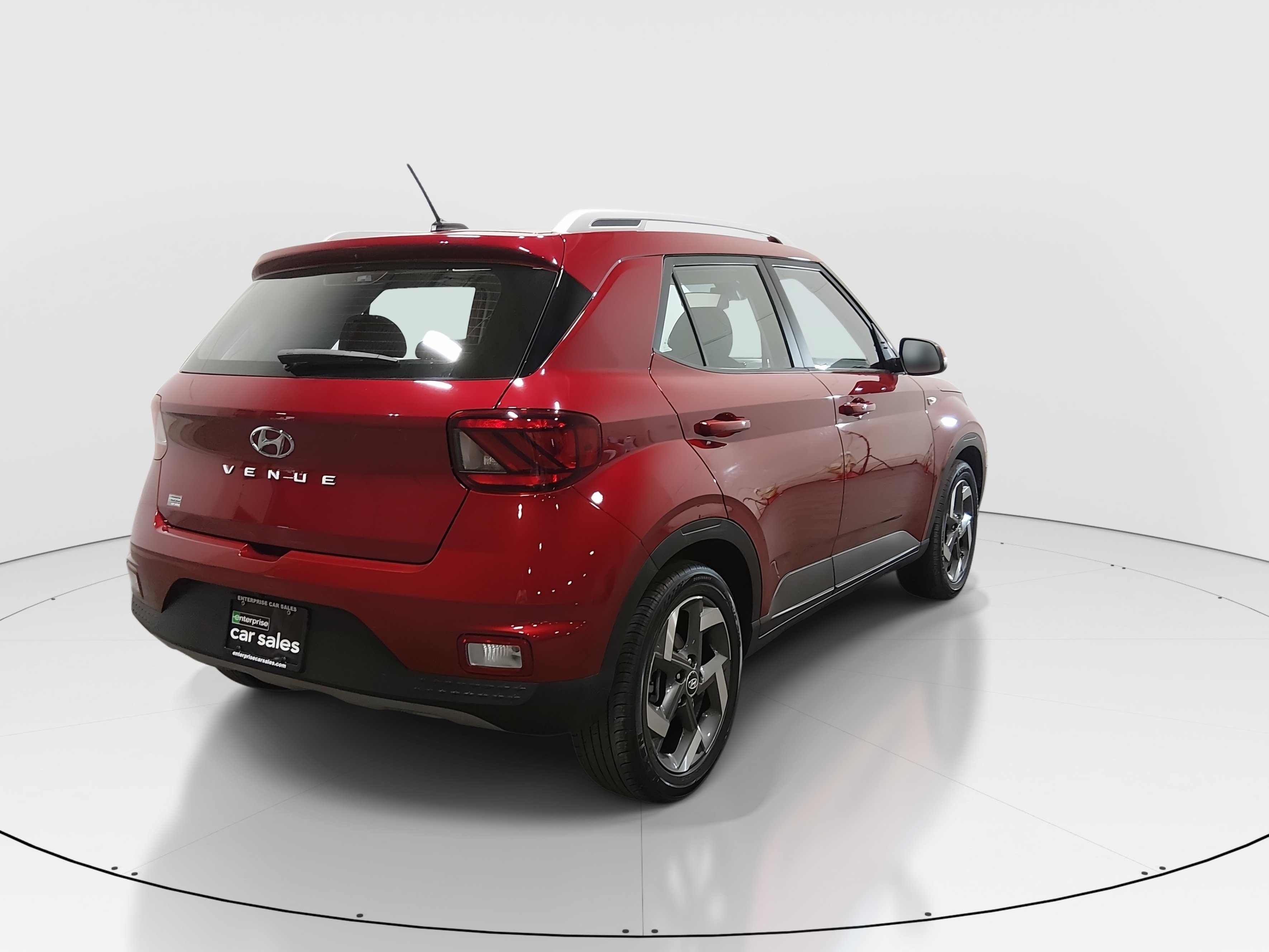 2025 Hyundai Venue SEL - Photo 7