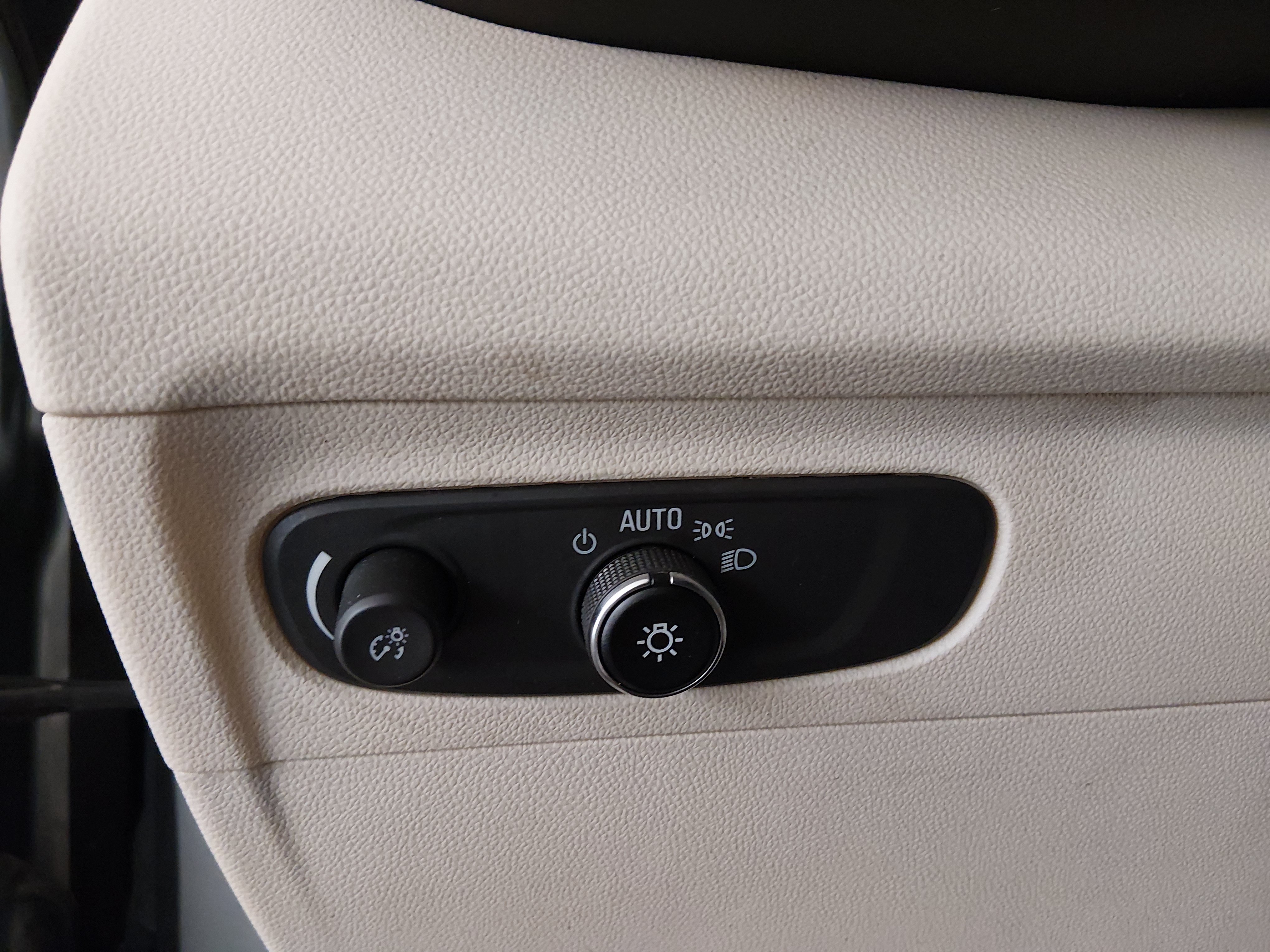 2023 Buick Envision Preferred - Photo 13