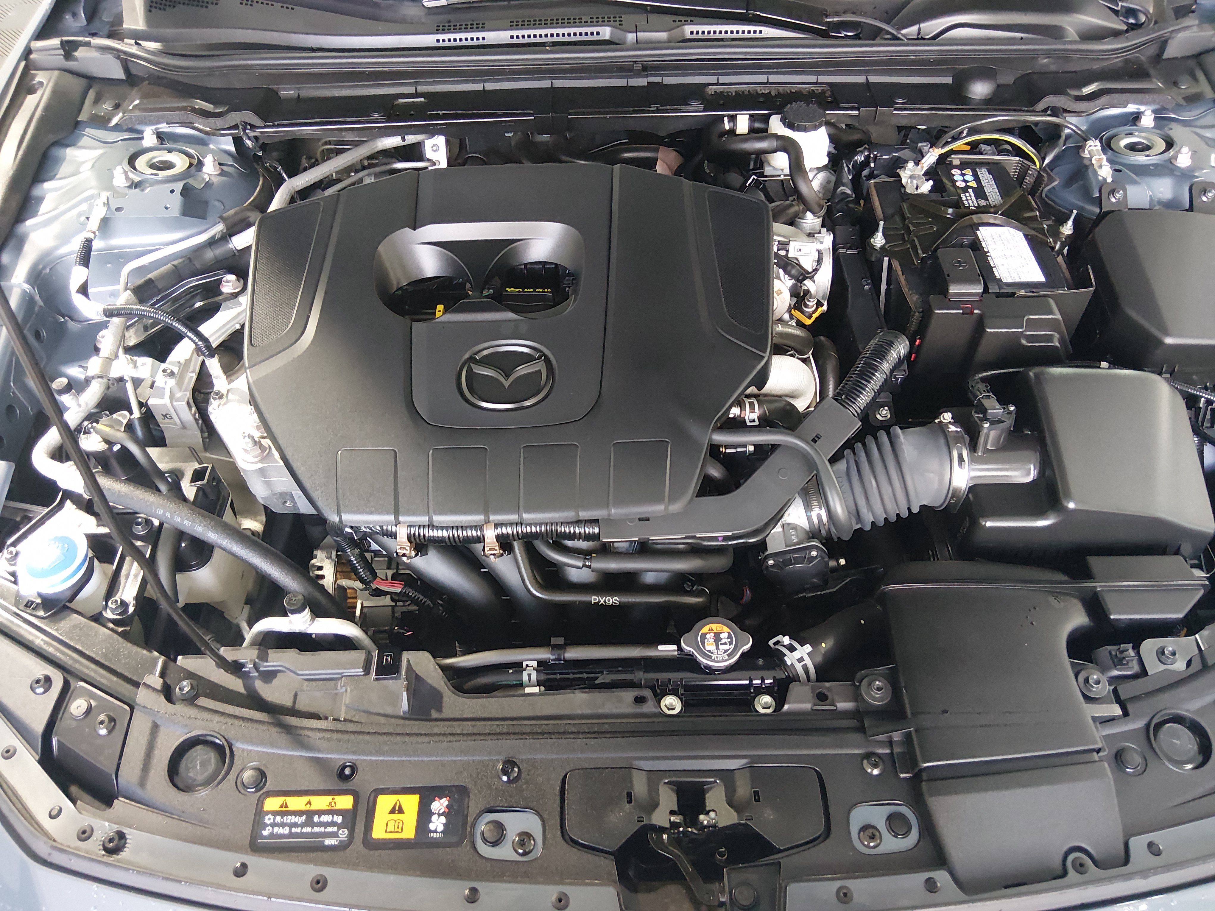 2024 Mazda Mazda3 Carbon Edition - Photo 9