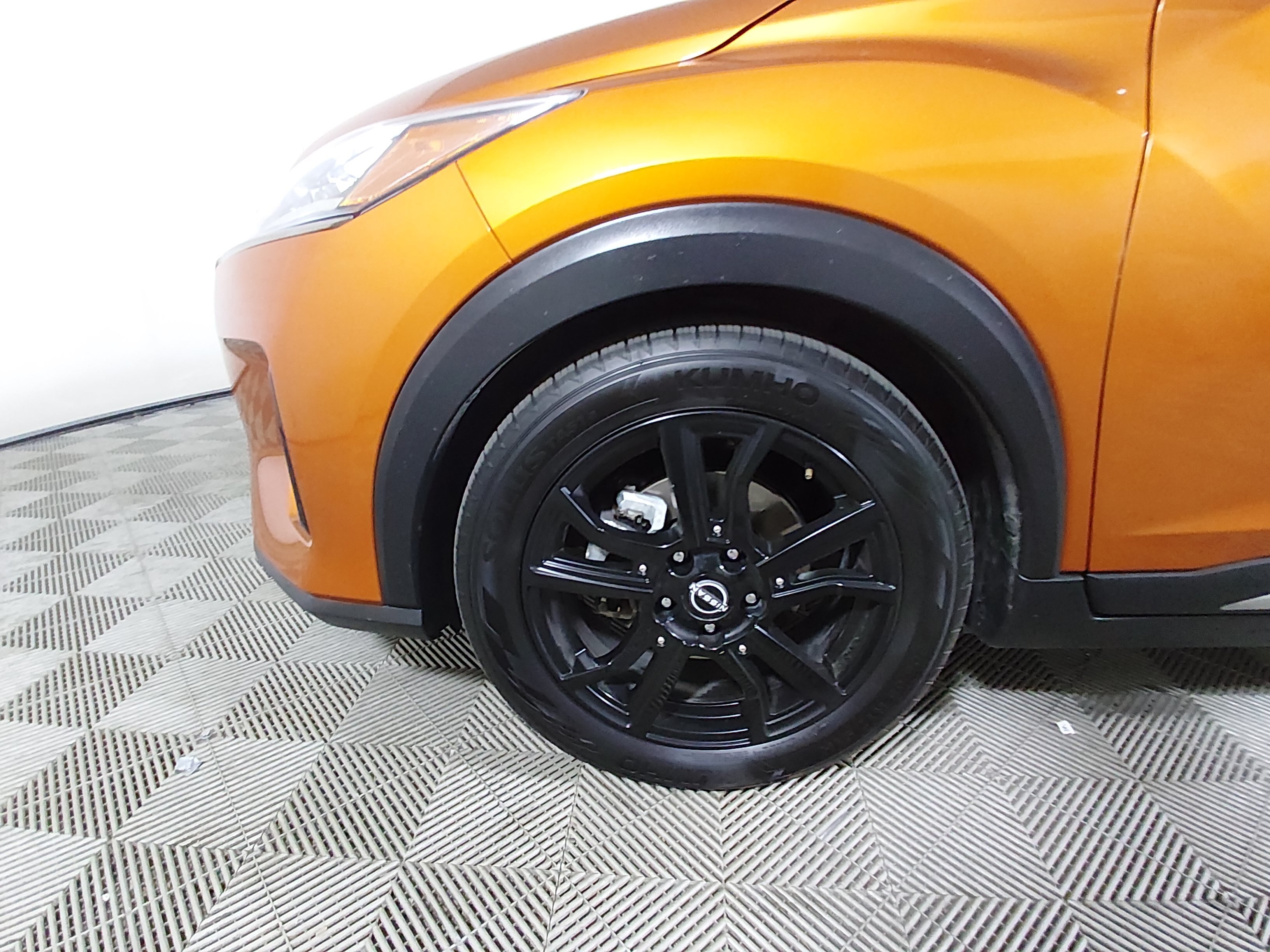 2023 Nissan Kicks SR - Photo 10