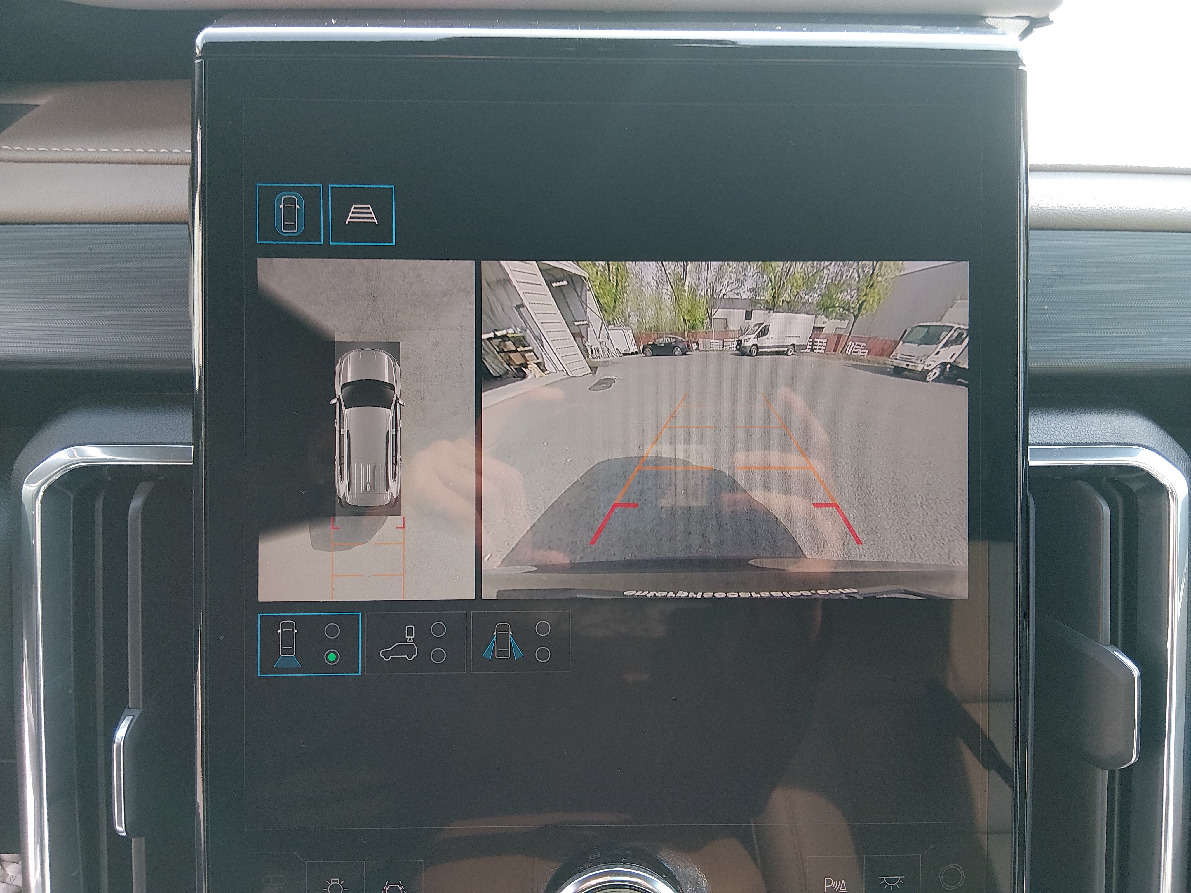 2024 GMC Acadia Elevation - Photo 16