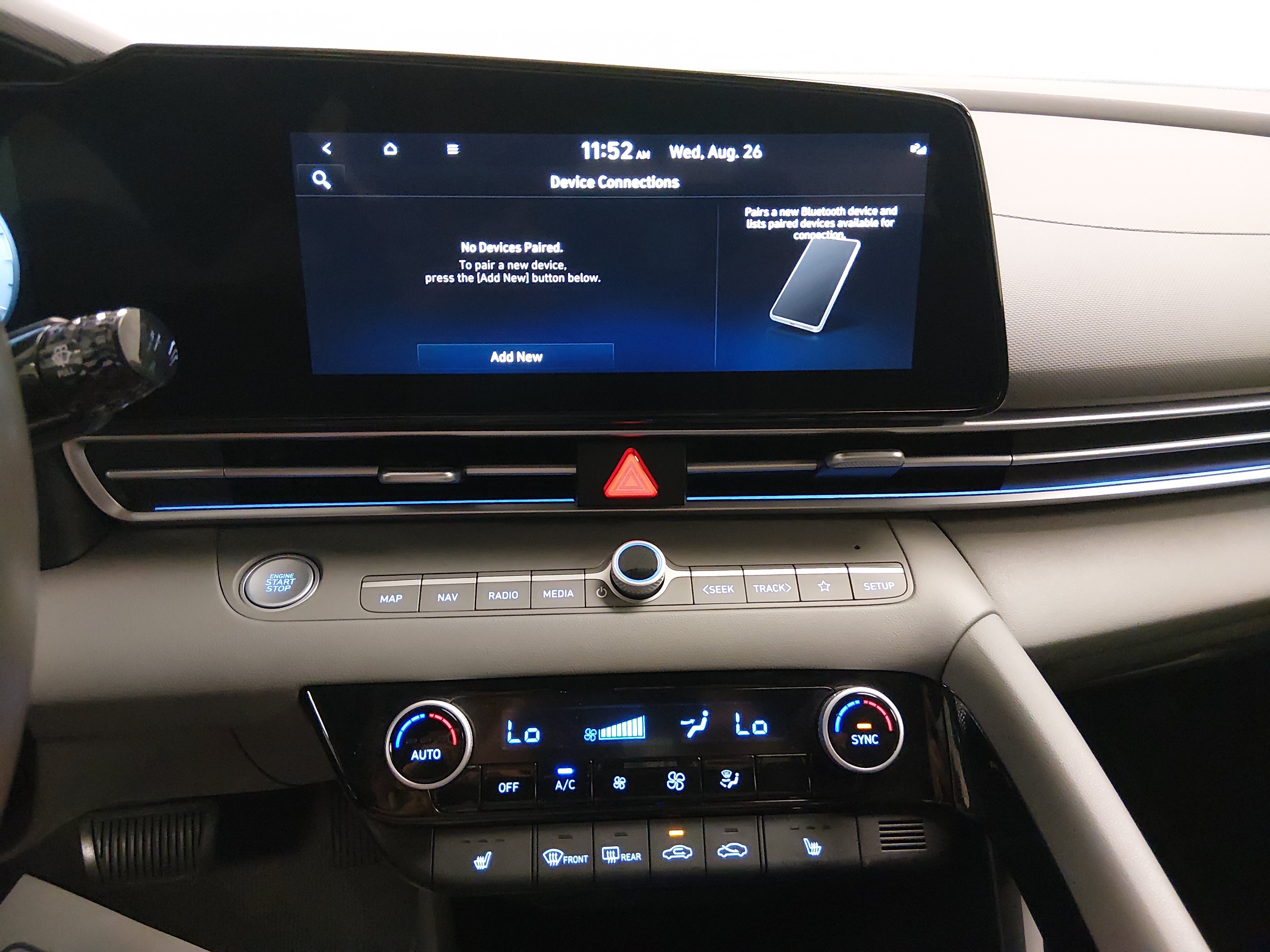 2025 Hyundai Elantra SEL - Photo 13