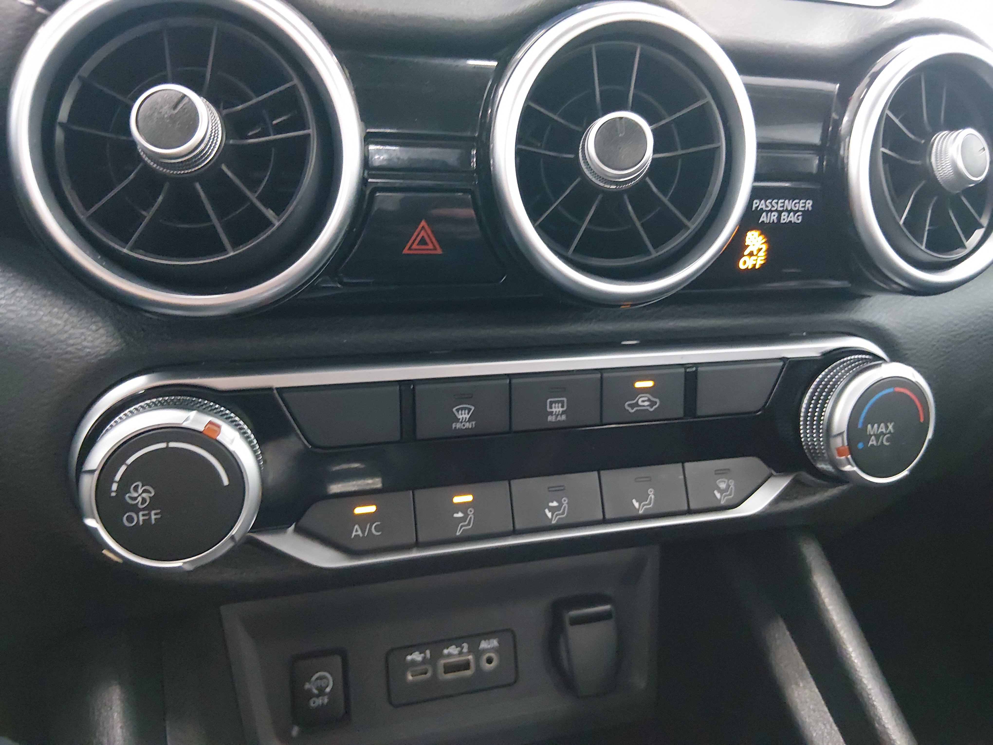 2024 Nissan Sentra SV - Photo 13